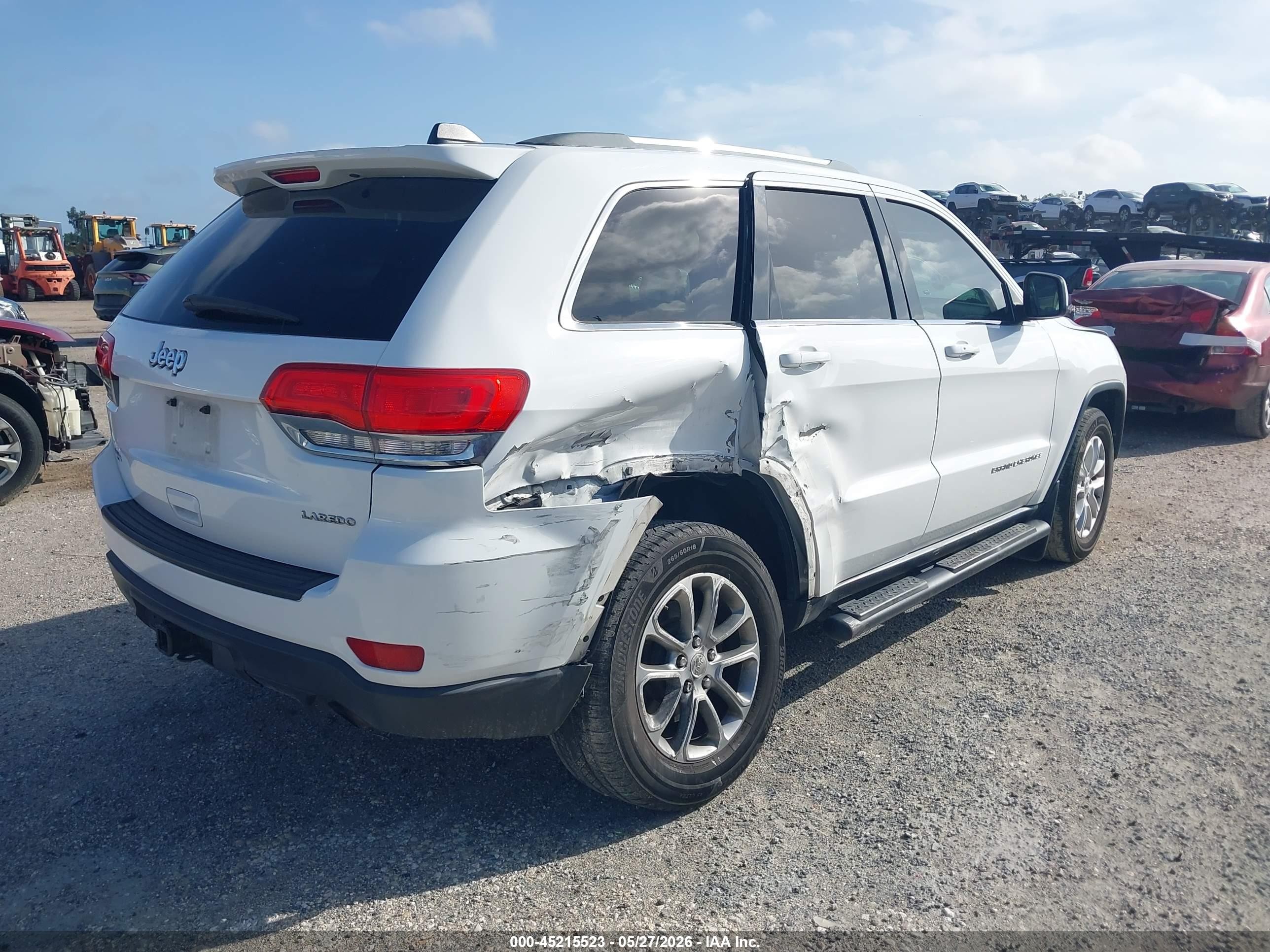 2014 Jeep Grand Cherokee Laredo White vin: 1C4RJEAG5EC120301