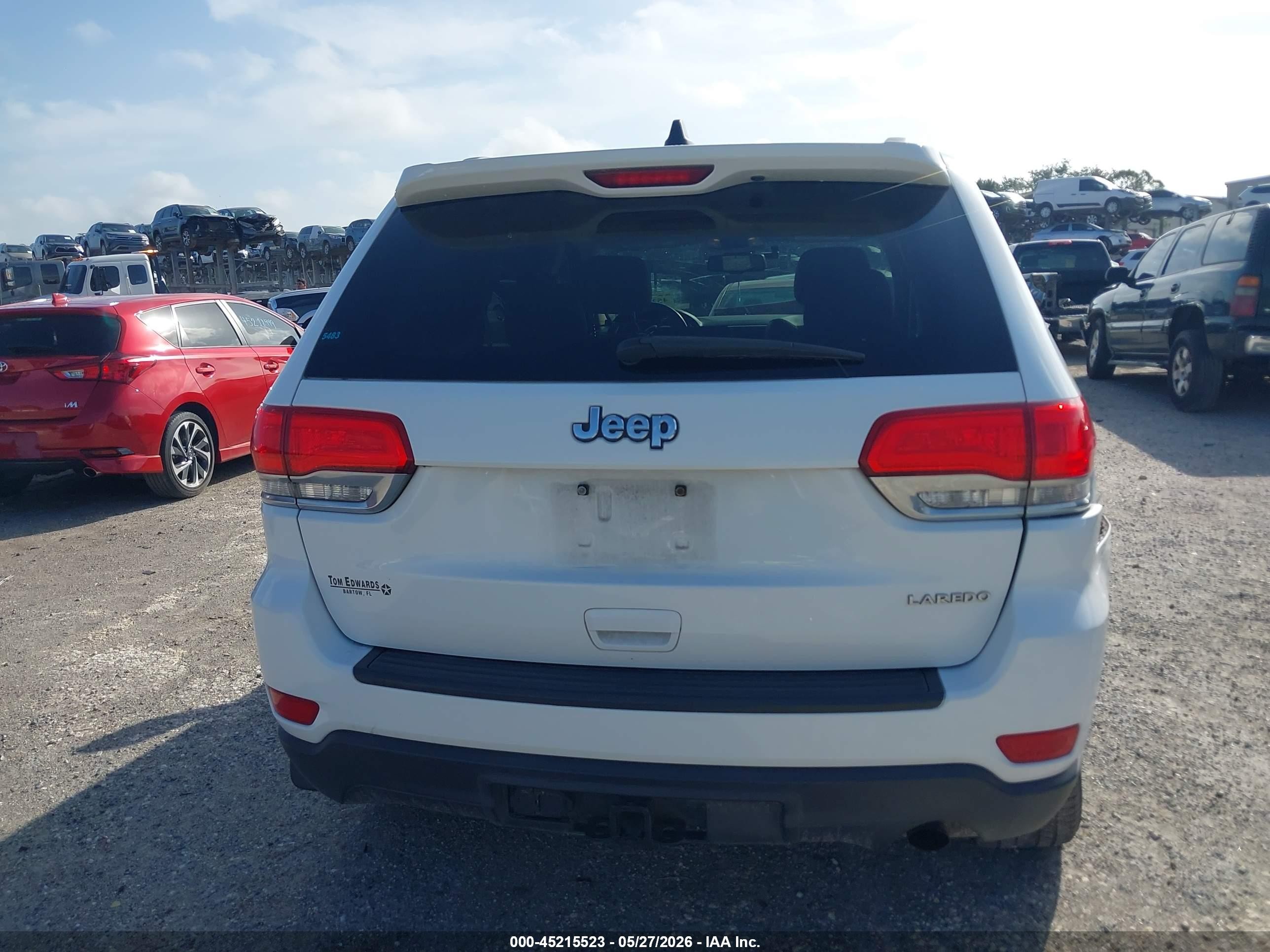 2014 Jeep Grand Cherokee Laredo White vin: 1C4RJEAG5EC120301
