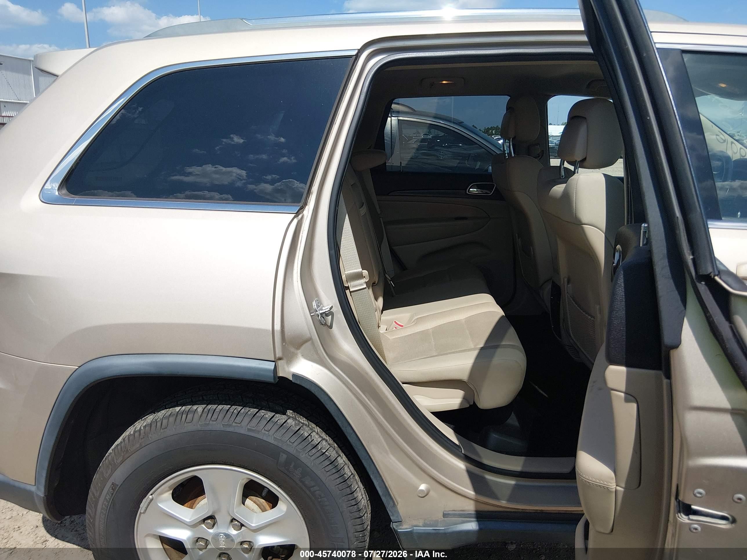 2014 Jeep Grand Cherokee Laredo Tan vin: 1C4RJEAG5EC160183