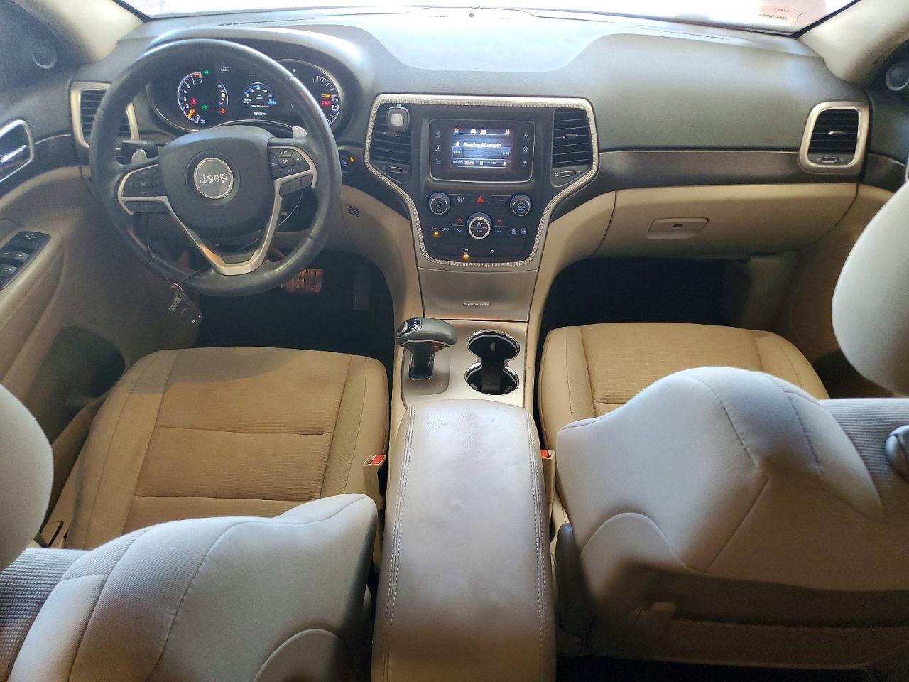 2014 Jeep Grand Cherokee Laredo Red vin: 1C4RJEAG5EC394047