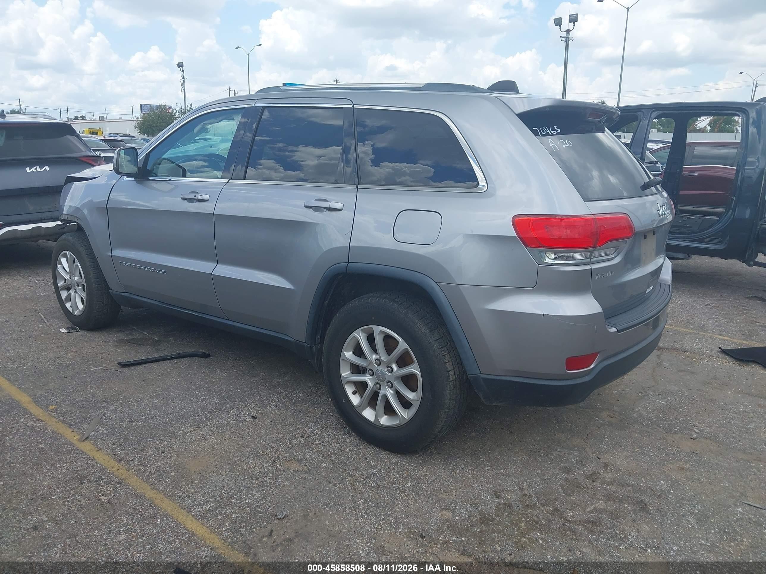 2014 Jeep Grand Cherokee Laredo Серебряный vin: 1C4RJEAG5EC412028