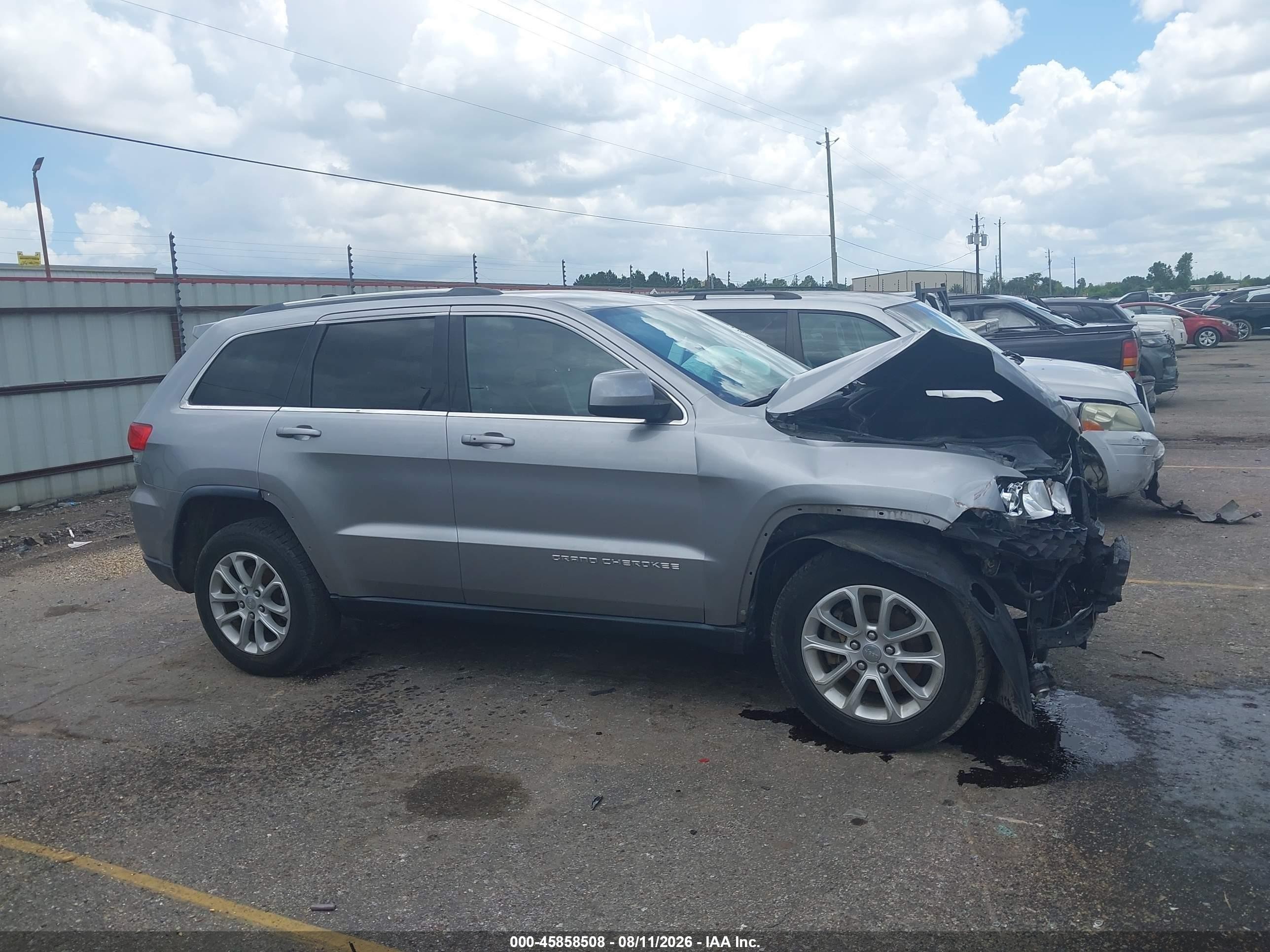 2014 Jeep Grand Cherokee Laredo Серебряный vin: 1C4RJEAG5EC412028