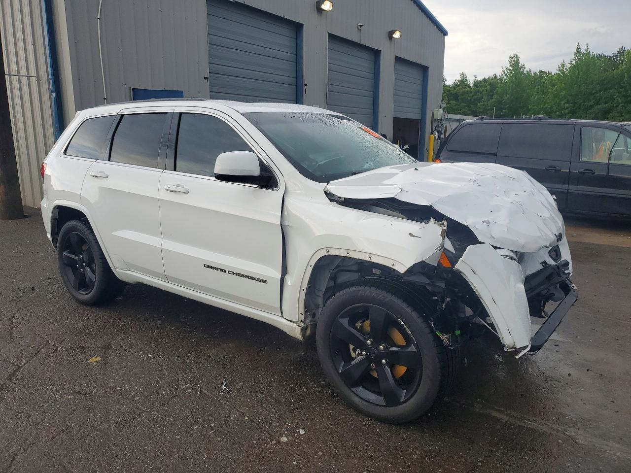 2014 Jeep Grand Cherokee Laredo White vin: 1C4RJEAG5EC519810
