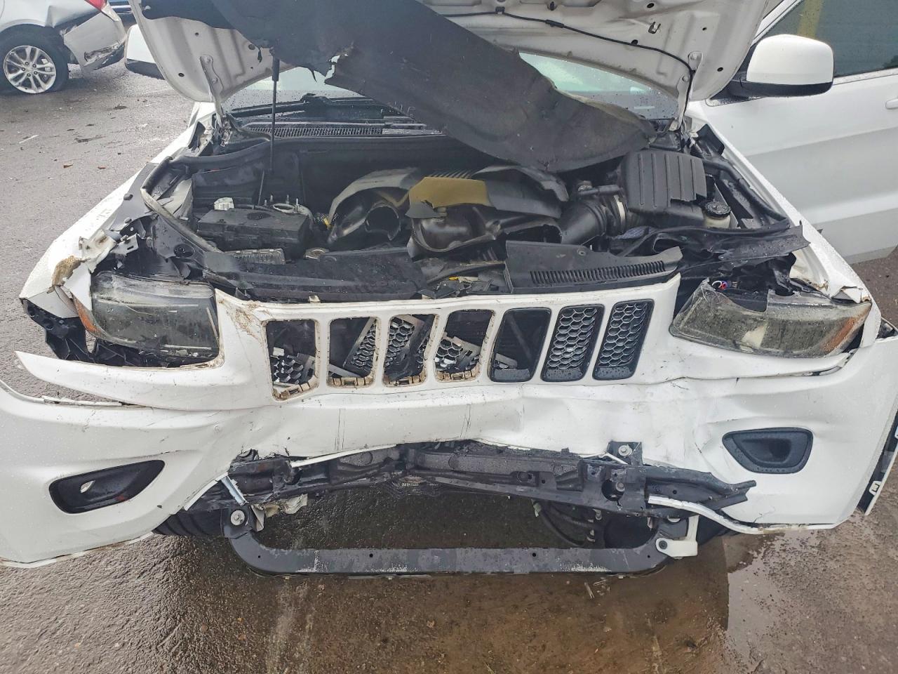 2014 Jeep Grand Cherokee Laredo White vin: 1C4RJEAG5EC519810