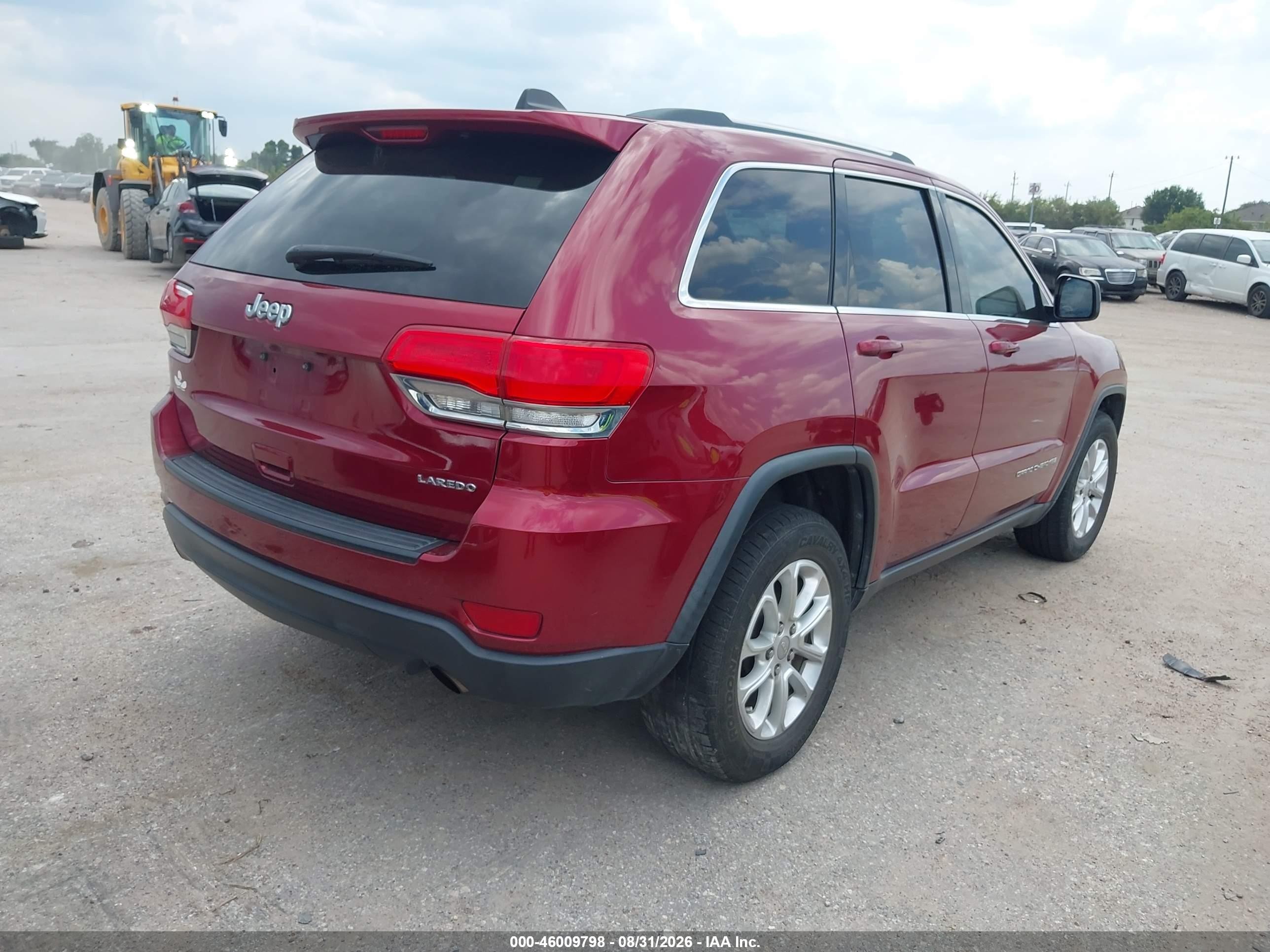 2015 Jeep Grand Cherokee Laredo Burgundy vin: 1C4RJEAG5FC152490