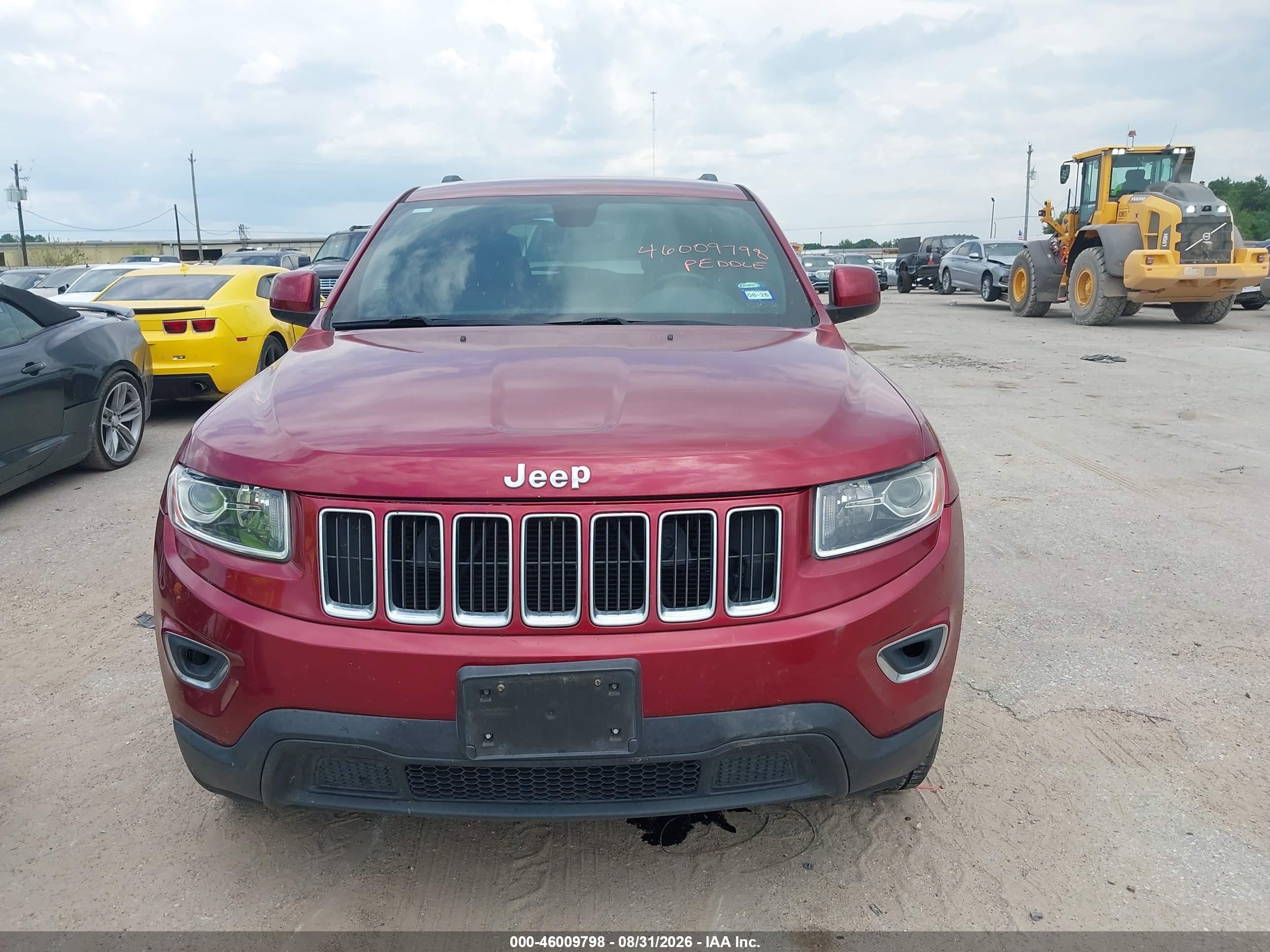 2015 Jeep Grand Cherokee Laredo Burgundy vin: 1C4RJEAG5FC152490