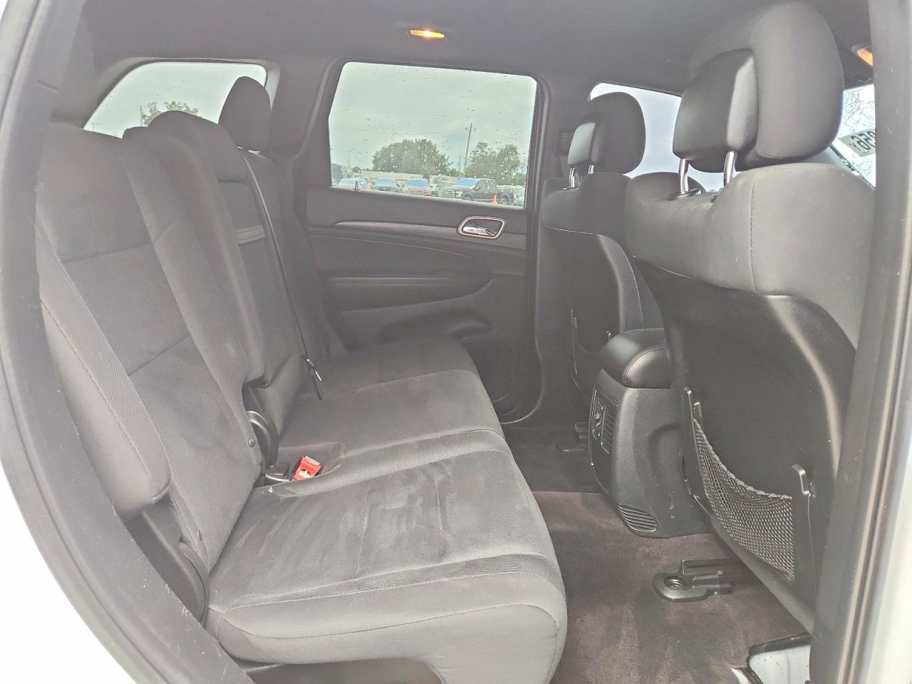 2015 Jeep Grand Cherokee Laredo White vin: 1C4RJEAG5FC230864