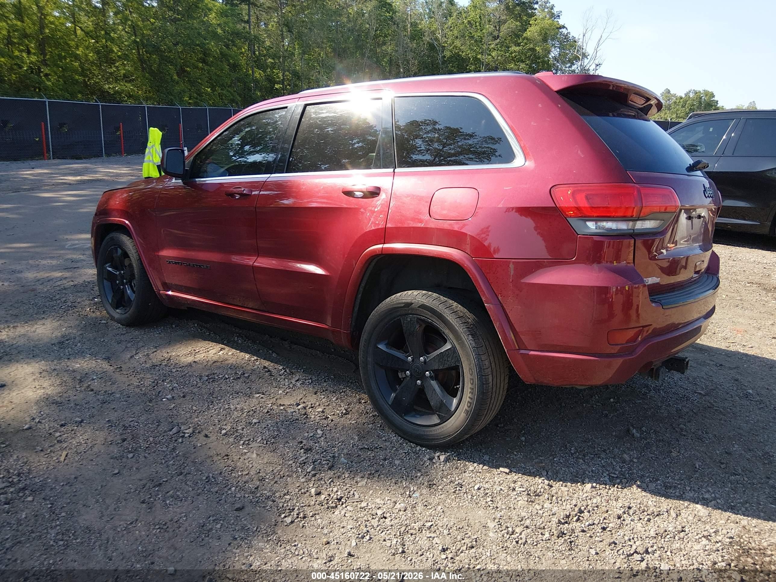 2015 Jeep Grand Cherokee Altitude Red vin: 1C4RJEAG5FC614191