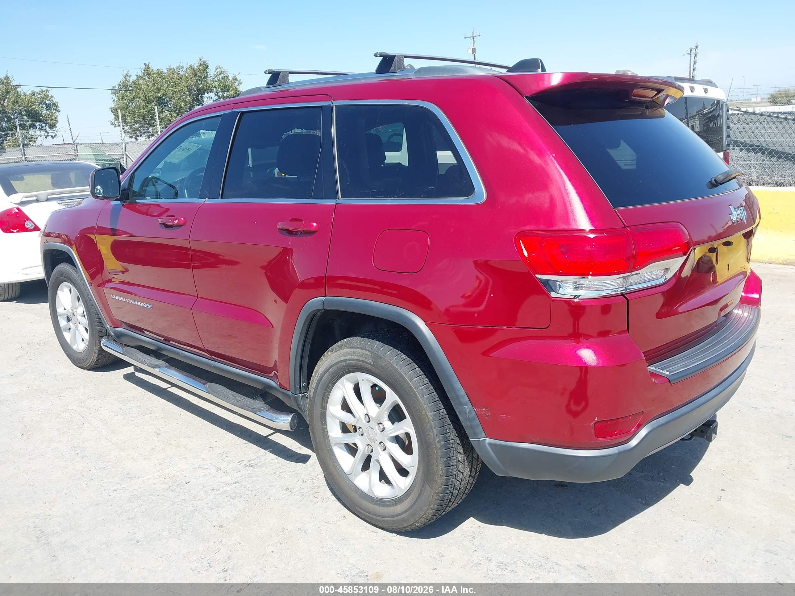 2015 Jeep Grand Cherokee Laredo Burgundy vin: 1C4RJEAG5FC693734