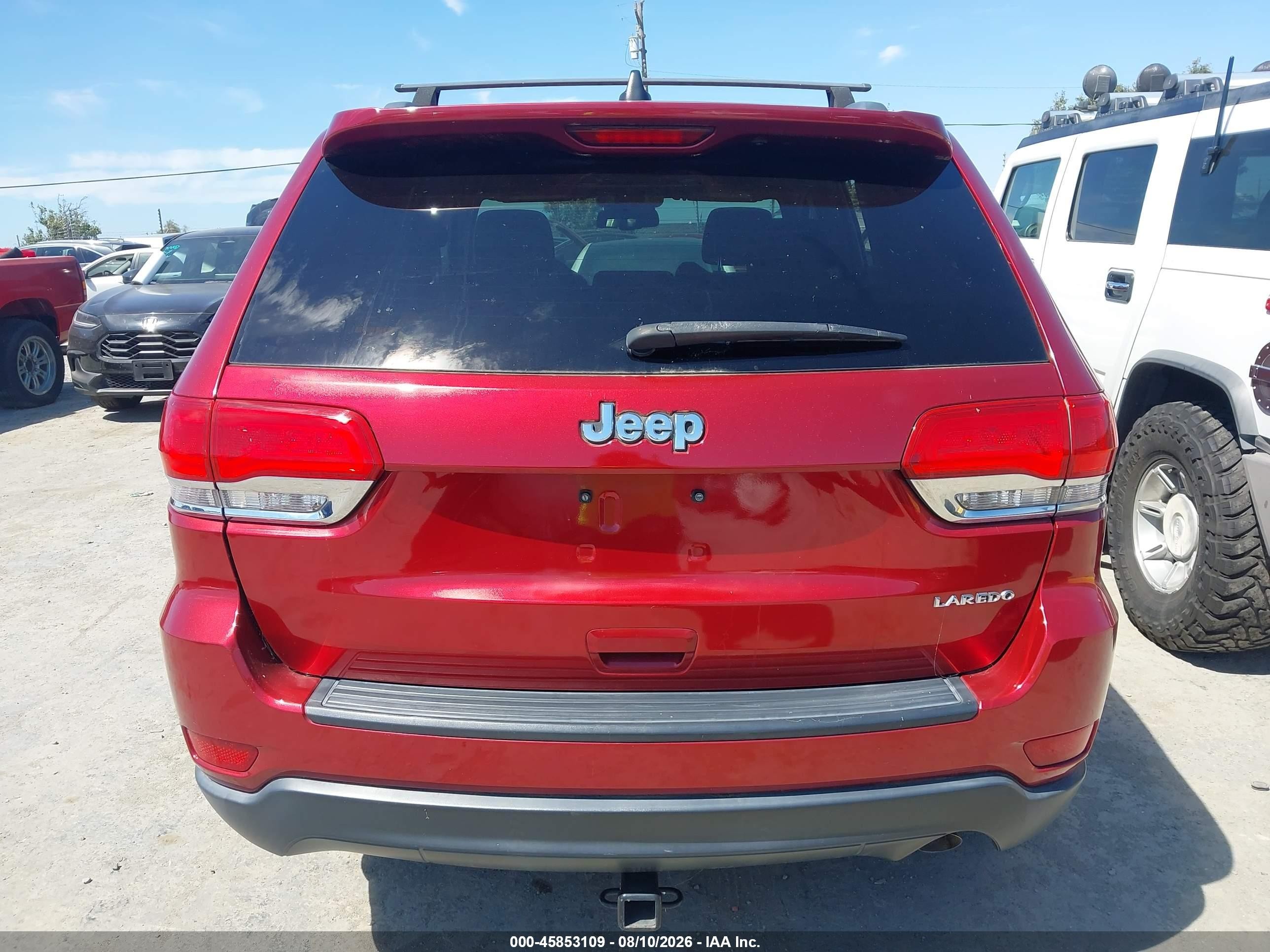 2015 Jeep Grand Cherokee Laredo Burgundy vin: 1C4RJEAG5FC693734