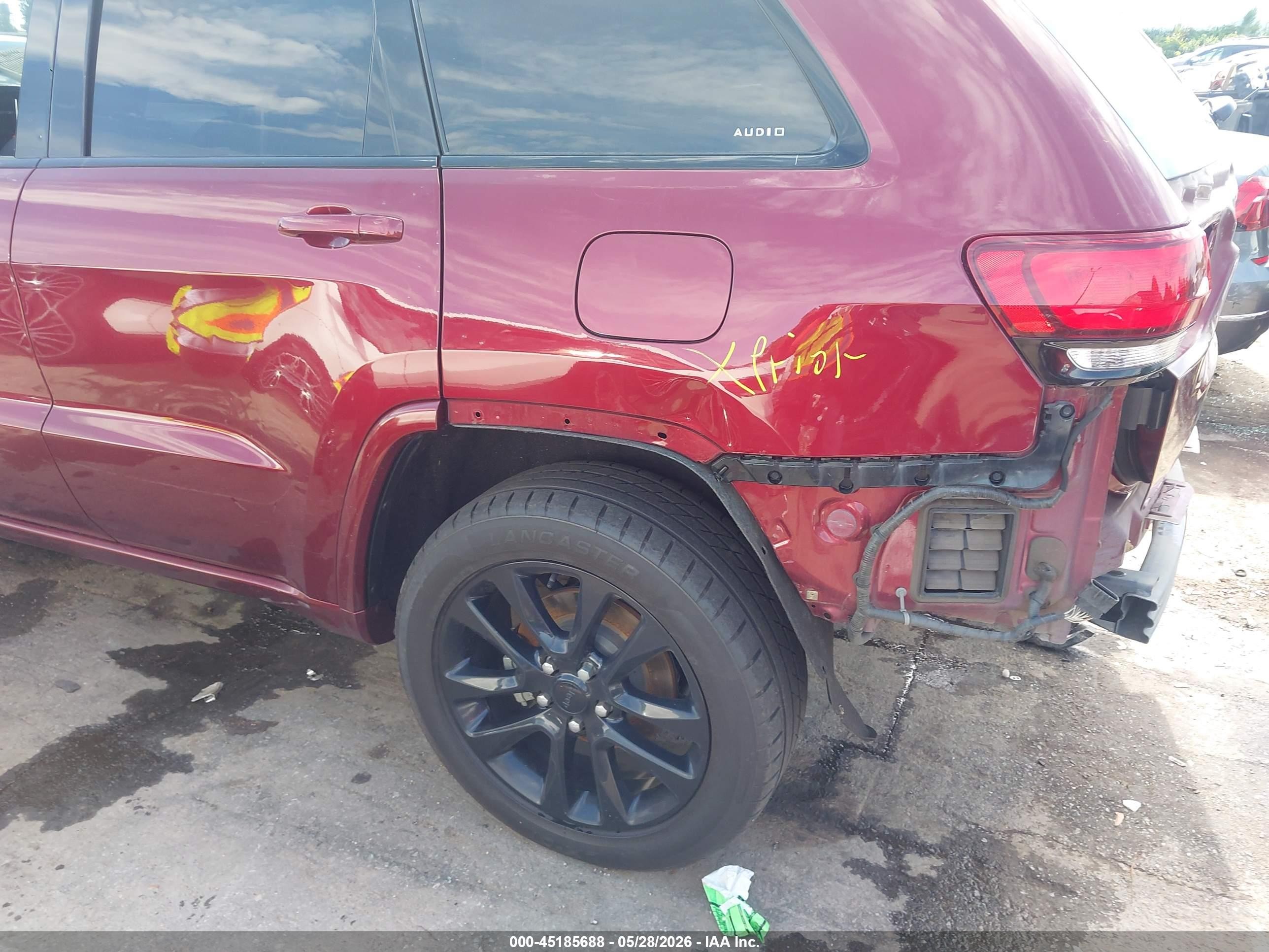 2020 Jeep Grand Cherokee Altitude 4x2 Burgundy vin: 1C4RJEAG5LC428694