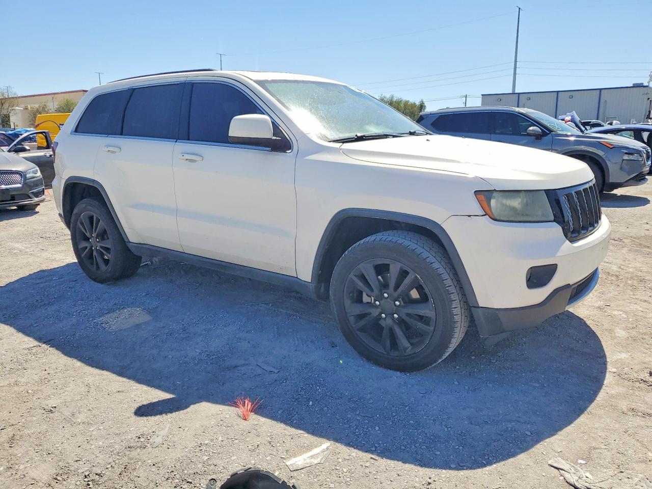 2012 Jeep Grand Cherokee Laredo White vin: 1C4RJEAG6CC355920