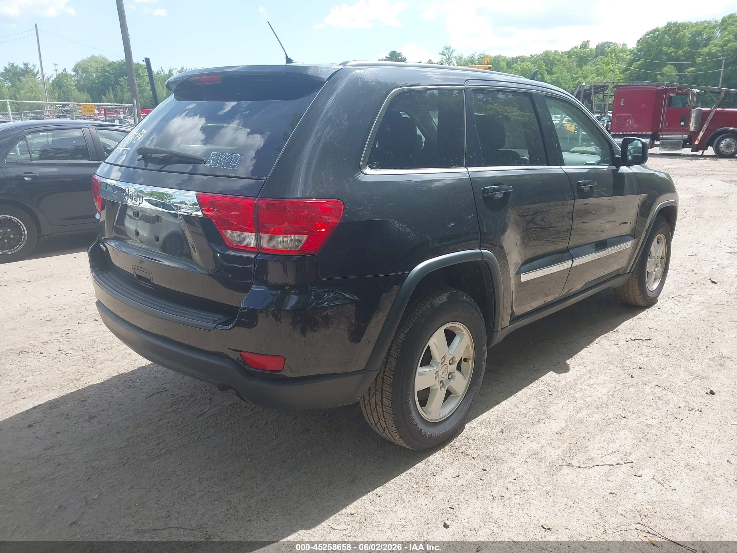 2013 Jeep Grand Cherokee Laredo Black vin: 1C4RJEAG6DC534671