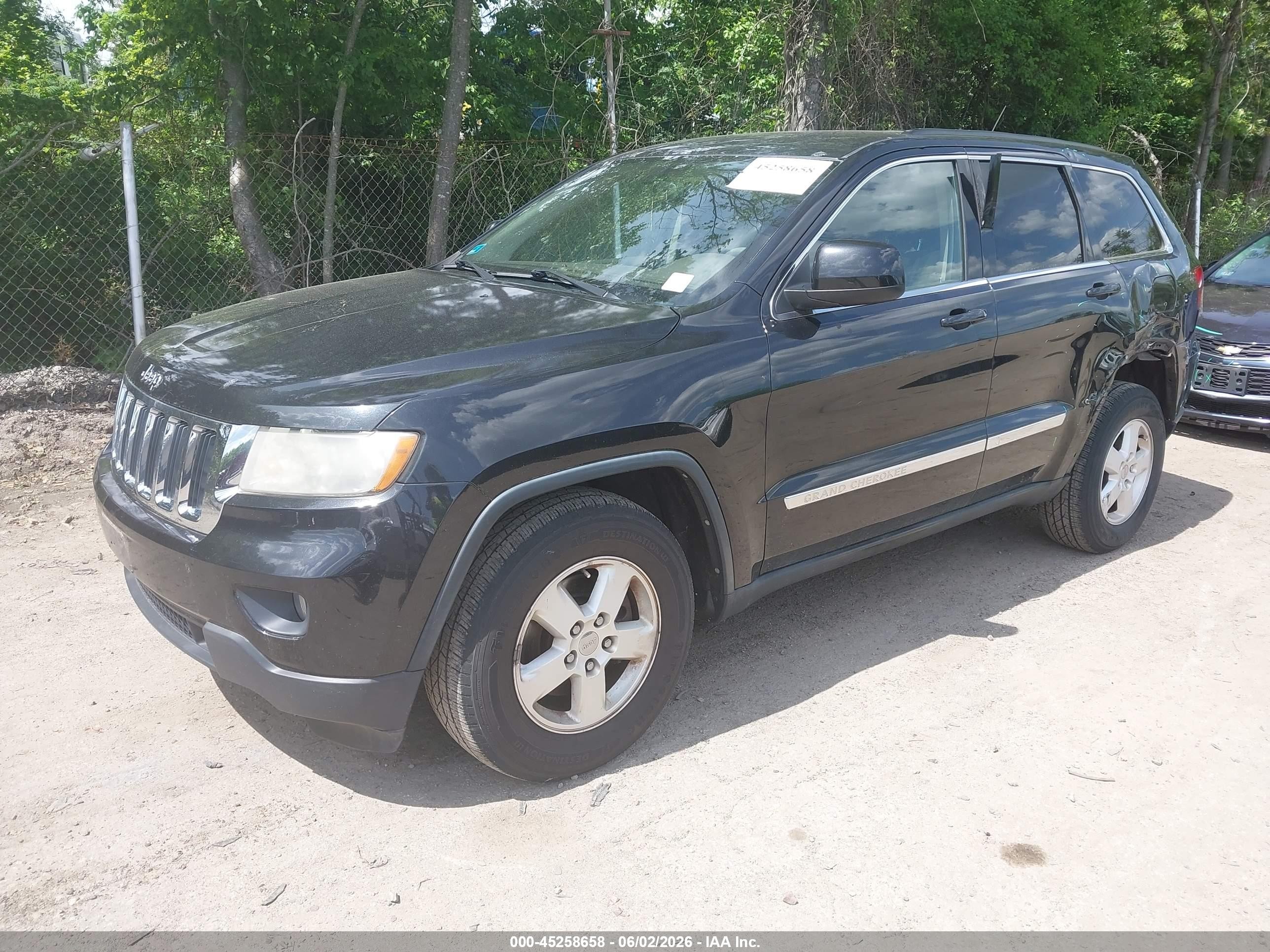 2013 Jeep Grand Cherokee Laredo Black vin: 1C4RJEAG6DC534671