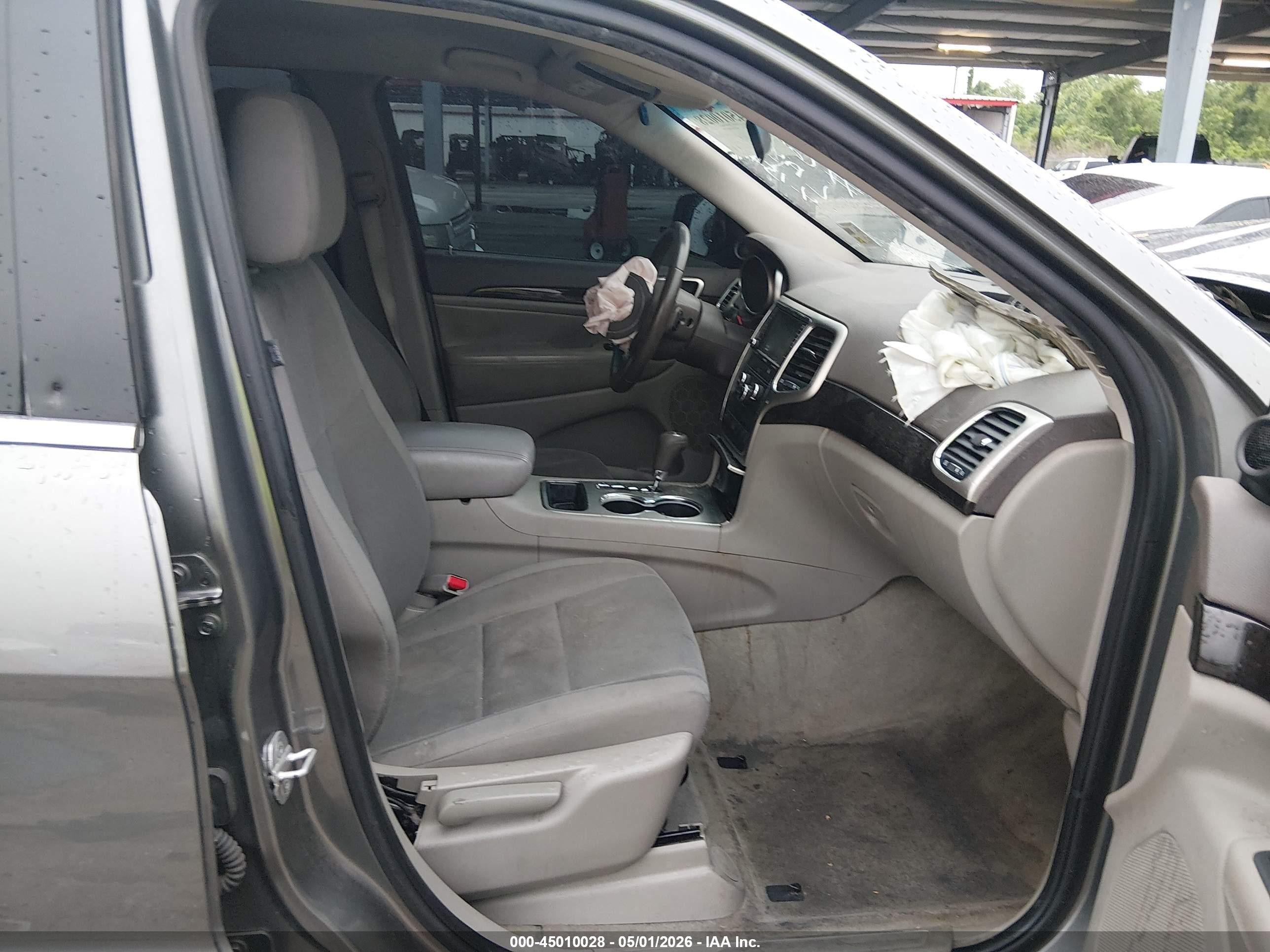 2013 Jeep Grand Cherokee Laredo Gray vin: 1C4RJEAG6DC610437