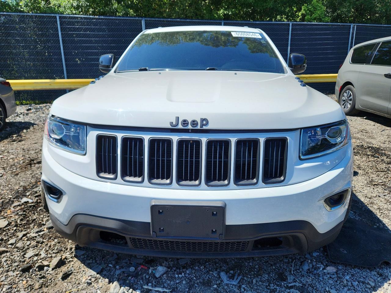 2014 Jeep Grand Cherokee Laredo Белый vin: 1C4RJEAG6EC198585
