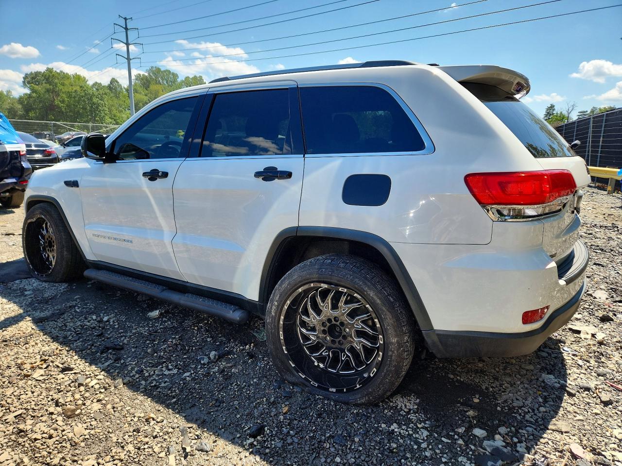 2014 Jeep Grand Cherokee Laredo Белый vin: 1C4RJEAG6EC198585