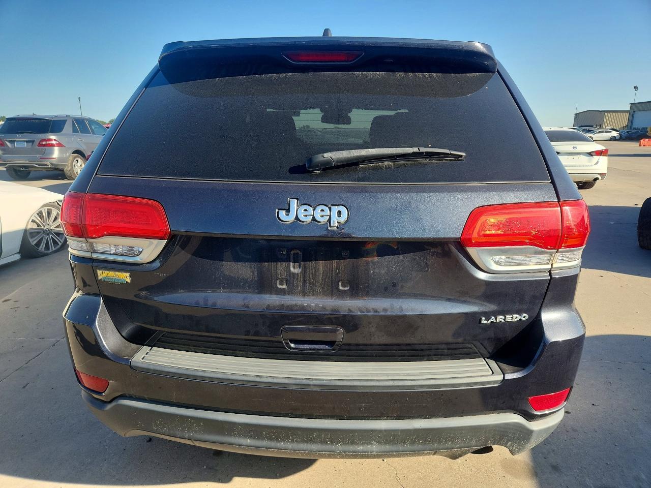 2014 Jeep Grand Cherokee Laredo Gray vin: 1C4RJEAG6EC449038