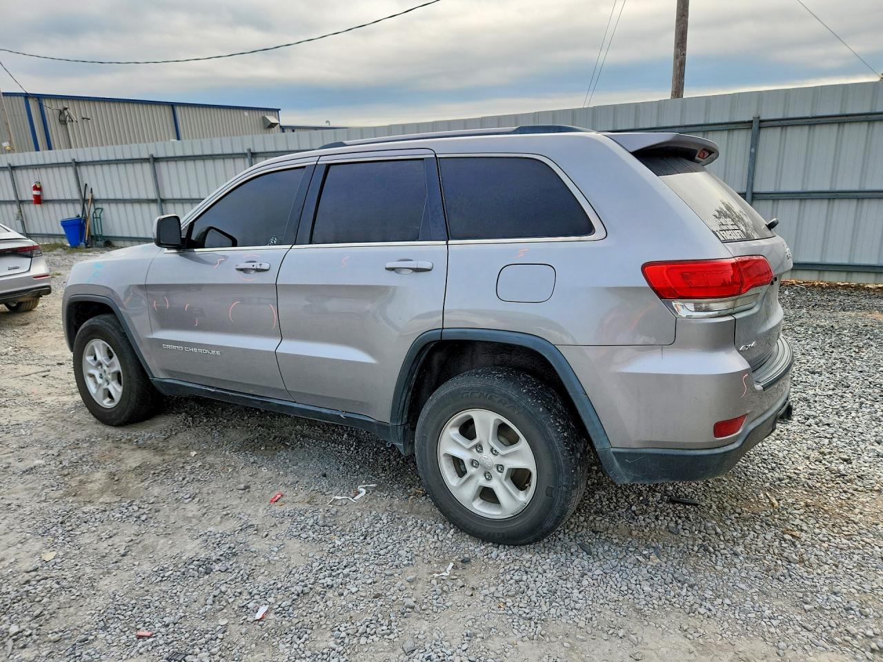 2014 Jeep Grand Cherokee Laredo Silver vin: 1C4RJEAG6EC450951