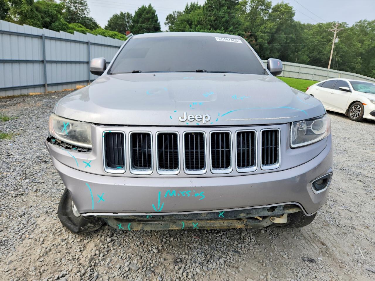 2014 Jeep Grand Cherokee Laredo Silver vin: 1C4RJEAG6EC450951