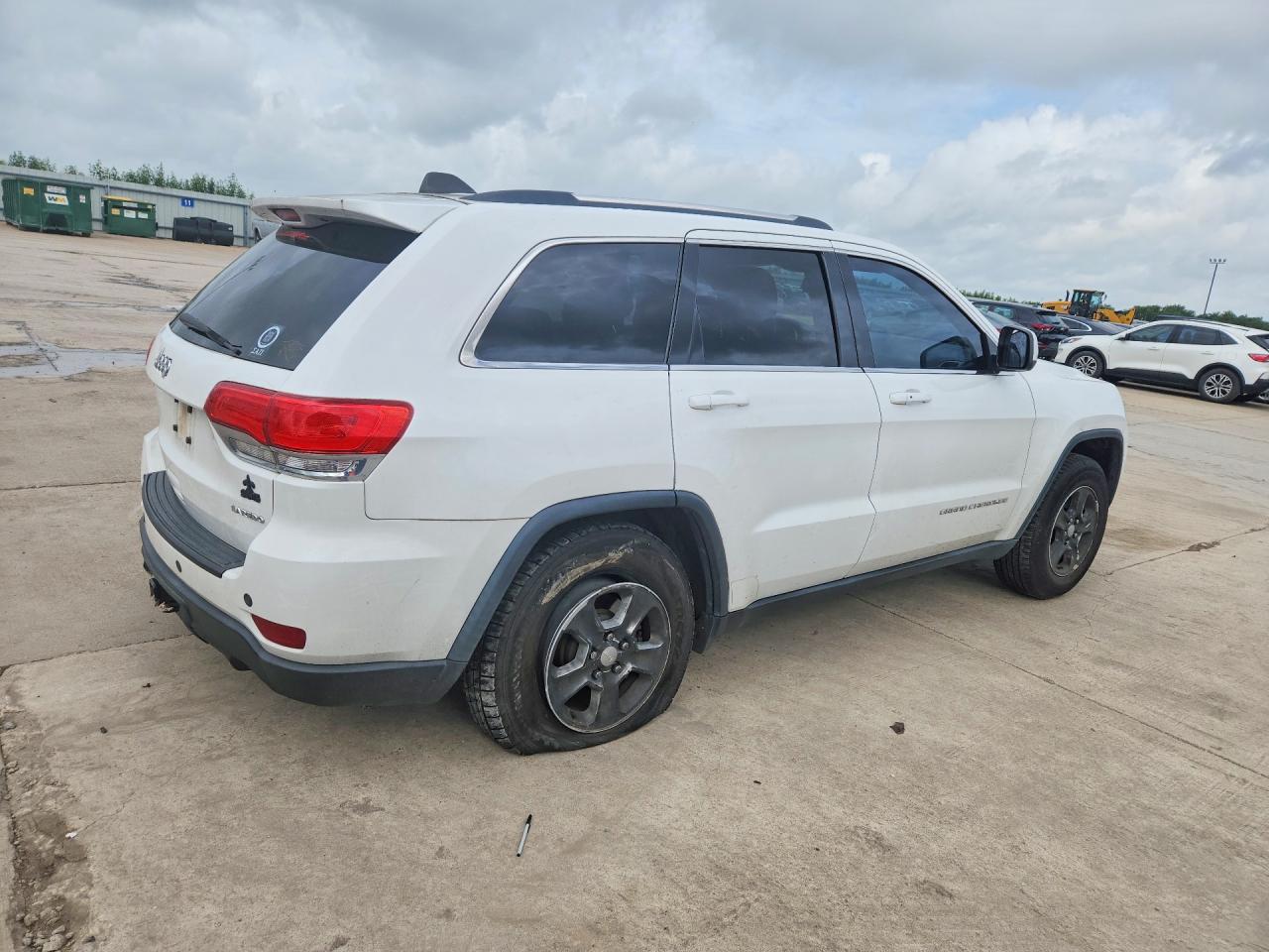 2014 Jeep Grand Cherokee Laredo White vin: 1C4RJEAG6EC542903