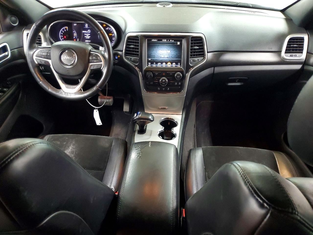 2015 Jeep Grand Cherokee Laredo Gray vin: 1C4RJEAG6FC118557