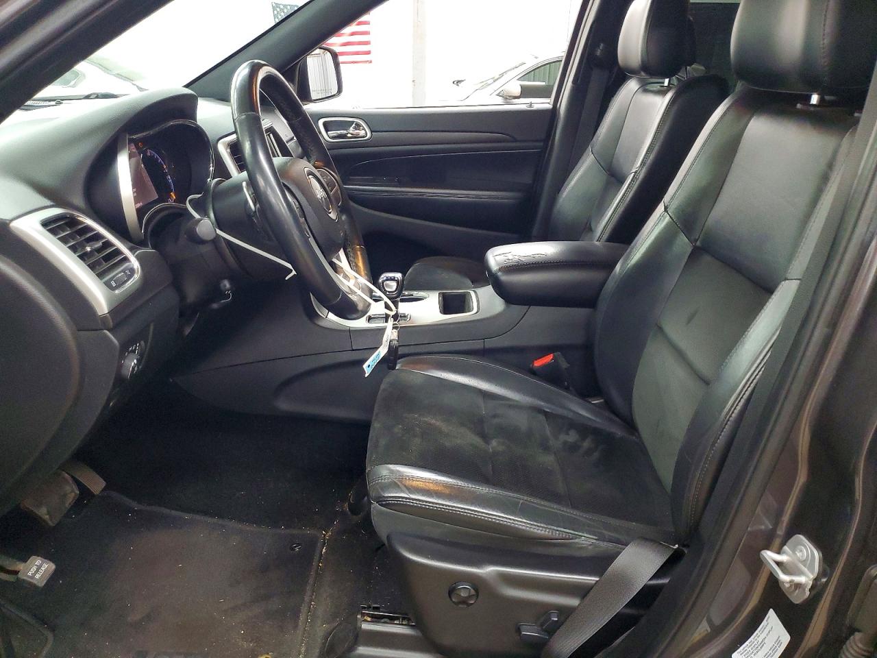 2015 Jeep Grand Cherokee Laredo Gray vin: 1C4RJEAG6FC118557