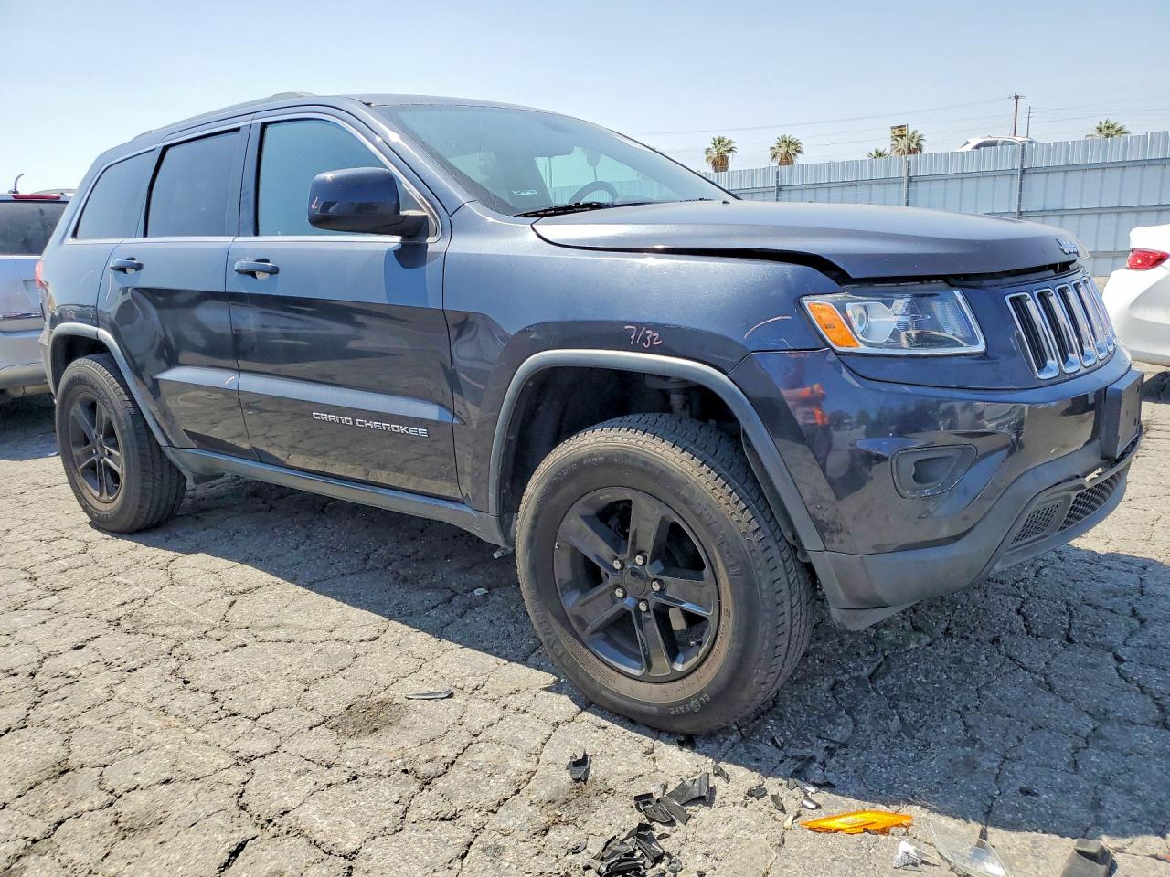 2015 Jeep Grand Cherokee Laredo Угольный vin: 1C4RJEAG6FC688235
