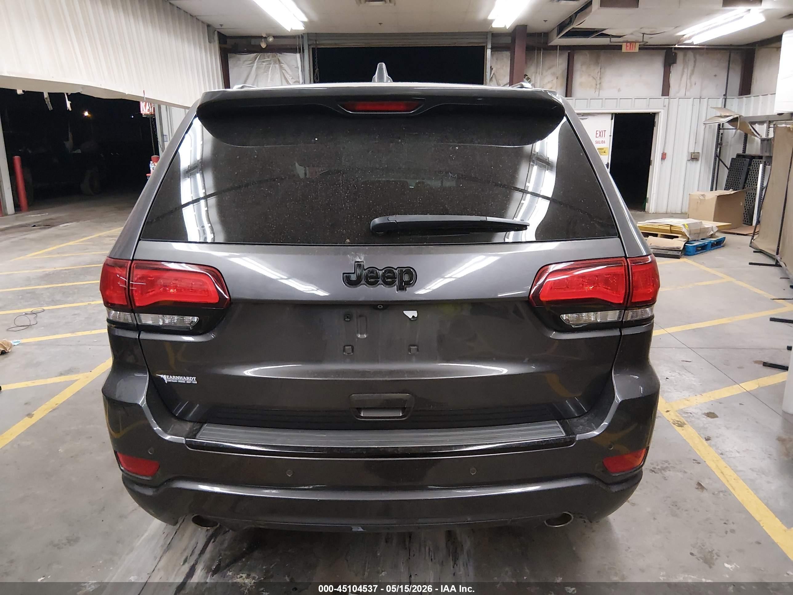 2015 Jeep Grand Cherokee Altitude Gray vin: 1C4RJEAG6FC914922