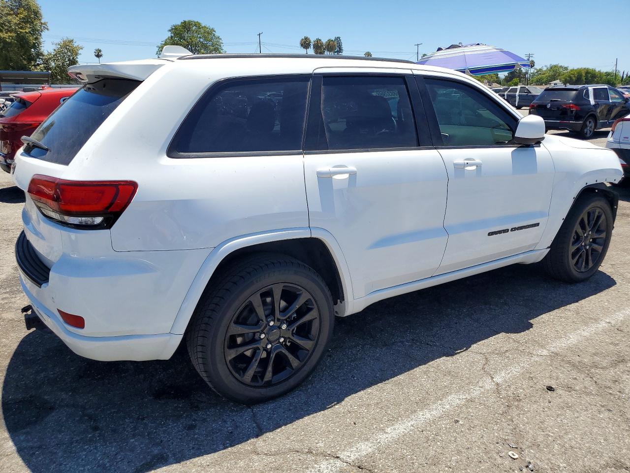 2018 Jeep Grand Cherokee Laredo White vin: 1C4RJEAG6JC141748