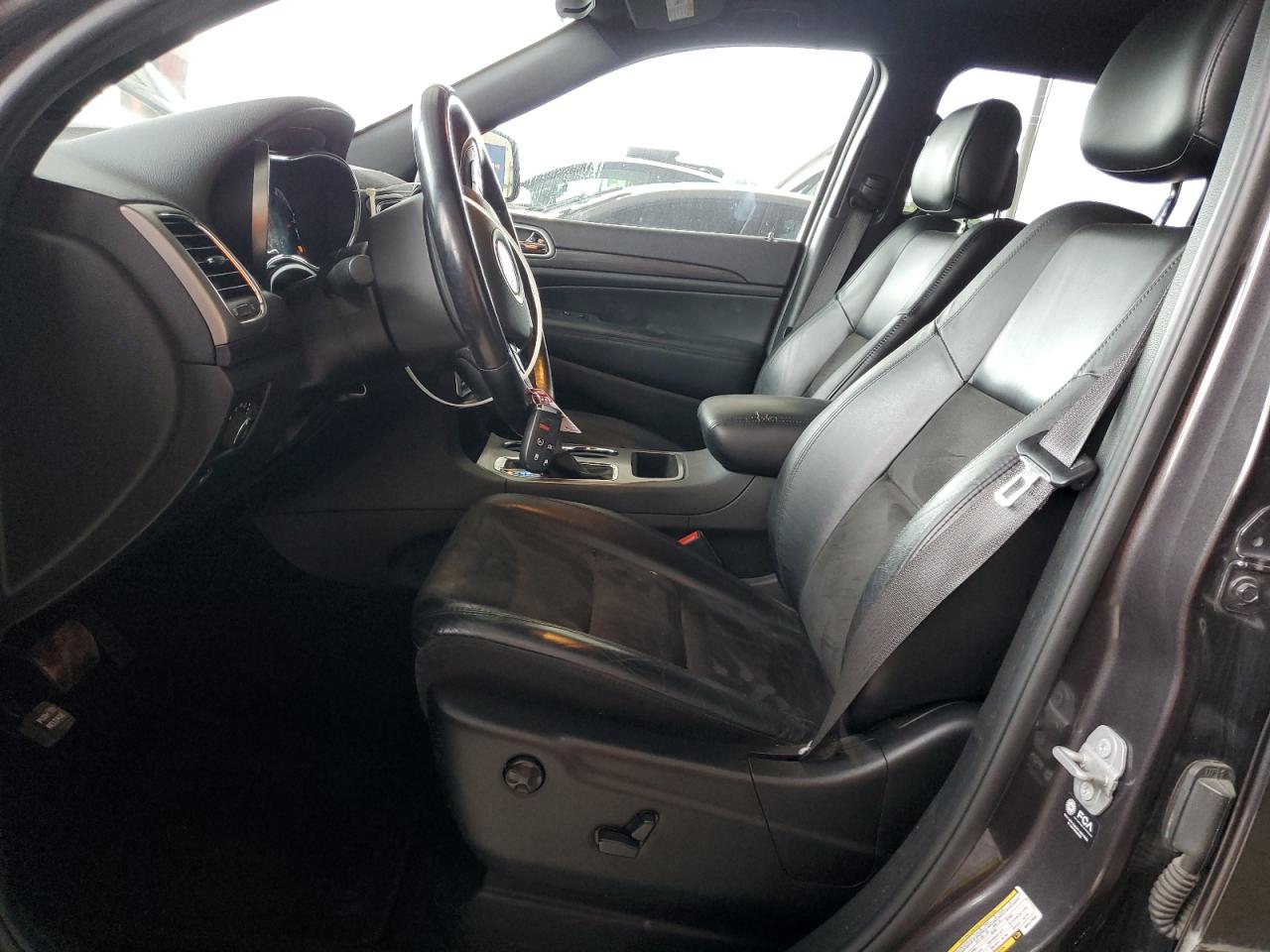 2021 Jeep Grand Cherokee Laredo Черный vin: 1C4RJEAG6MC517840