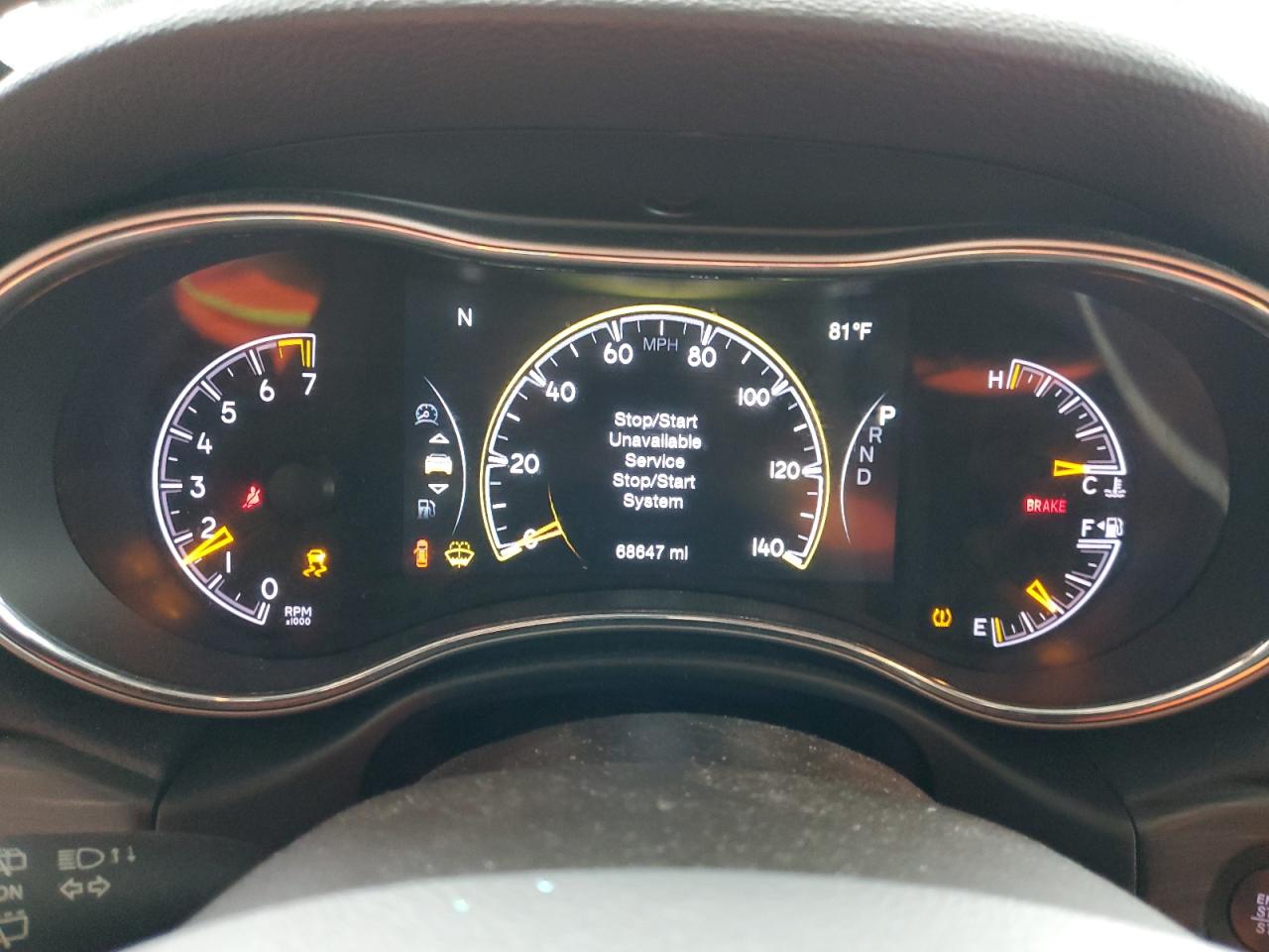 2021 Jeep Grand Cherokee Laredo Черный vin: 1C4RJEAG6MC517840