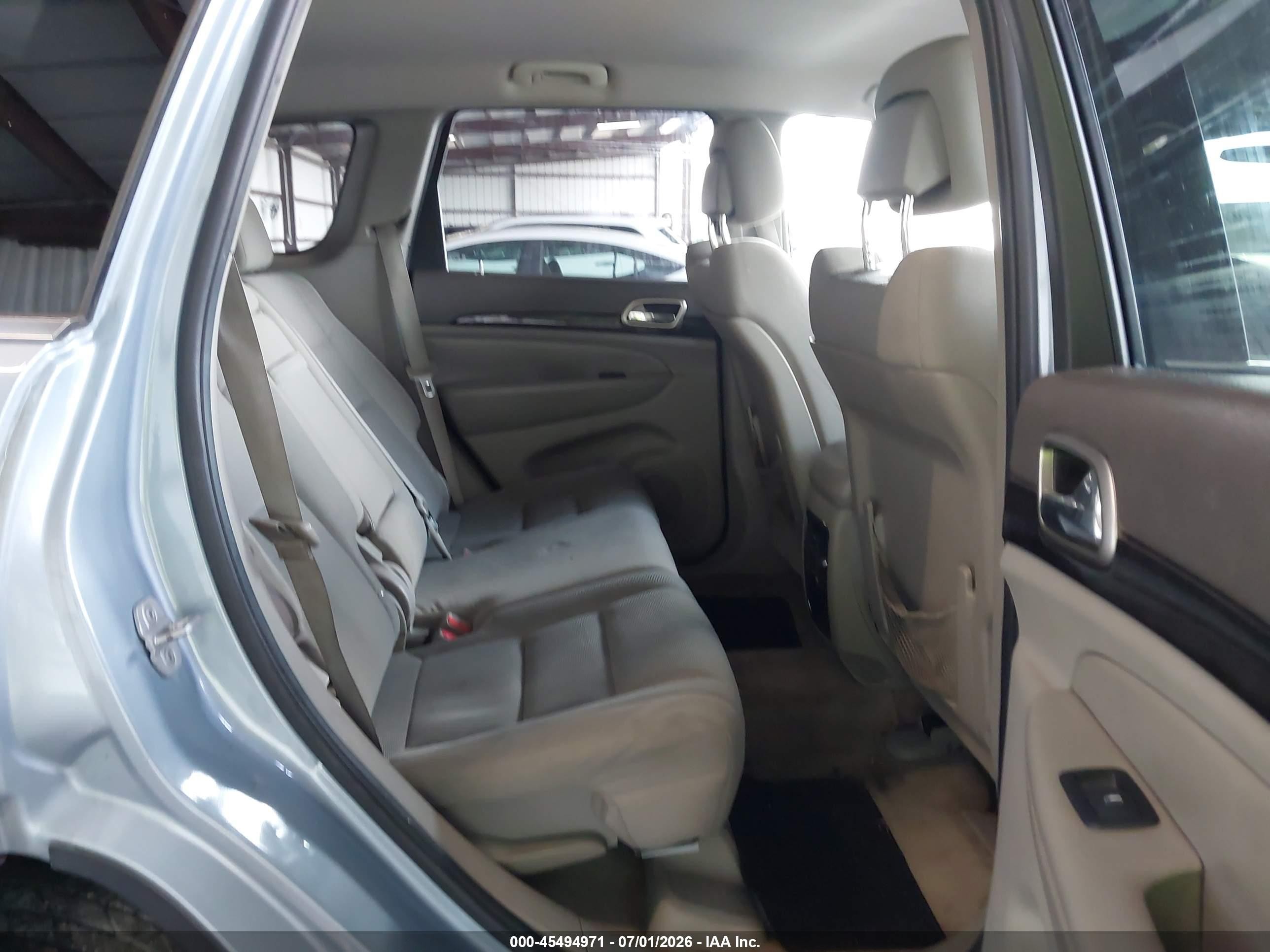 2012 Jeep Grand Cherokee Laredo Blue vin: 1C4RJEAG7CC308069