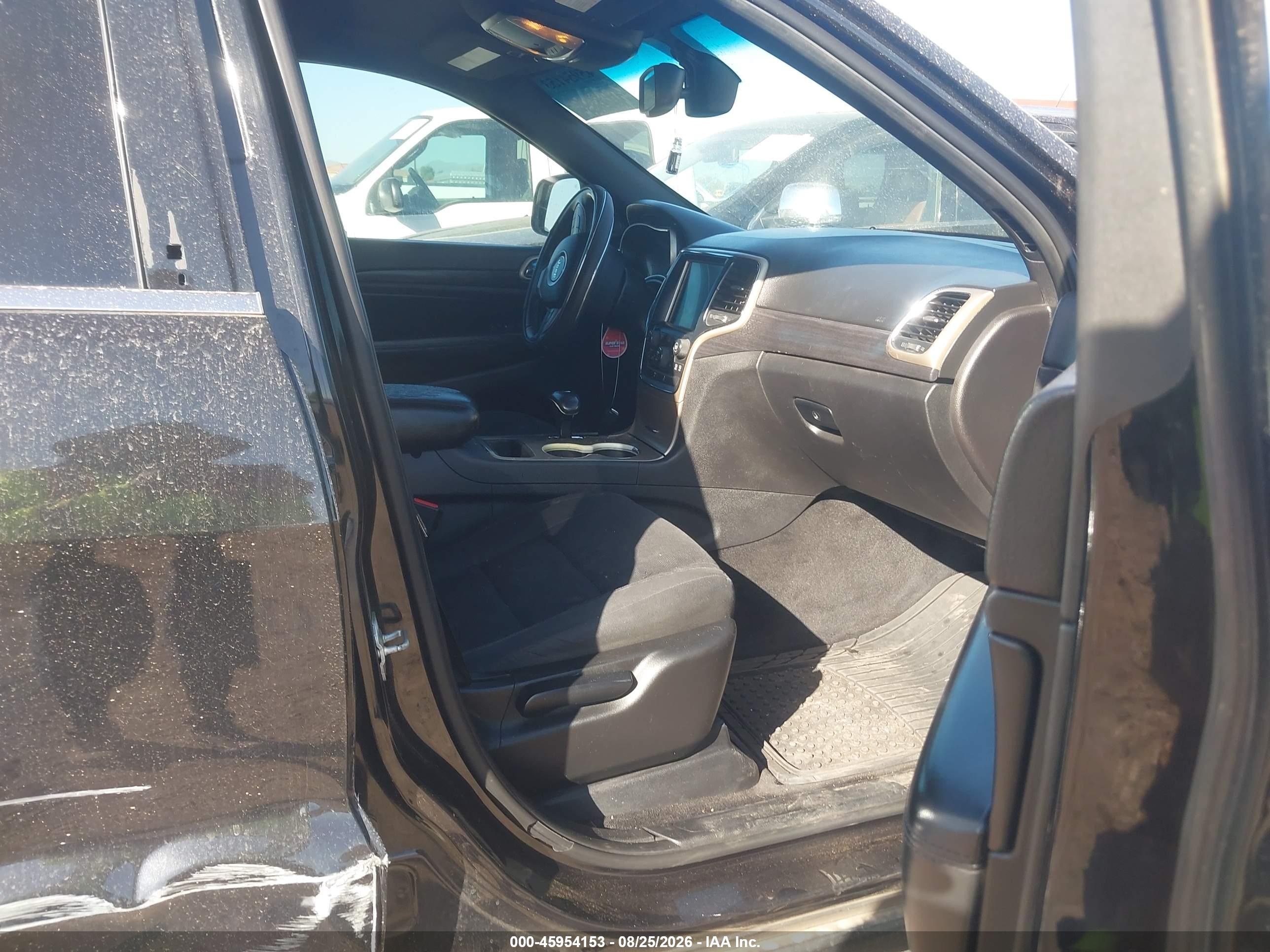 2014 Jeep Grand Cherokee Laredo Черный vin: 1C4RJEAG7EC114080