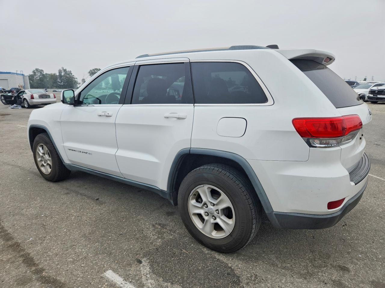 2014 Jeep Grand Cherokee Laredo White vin: 1C4RJEAG7EC185666