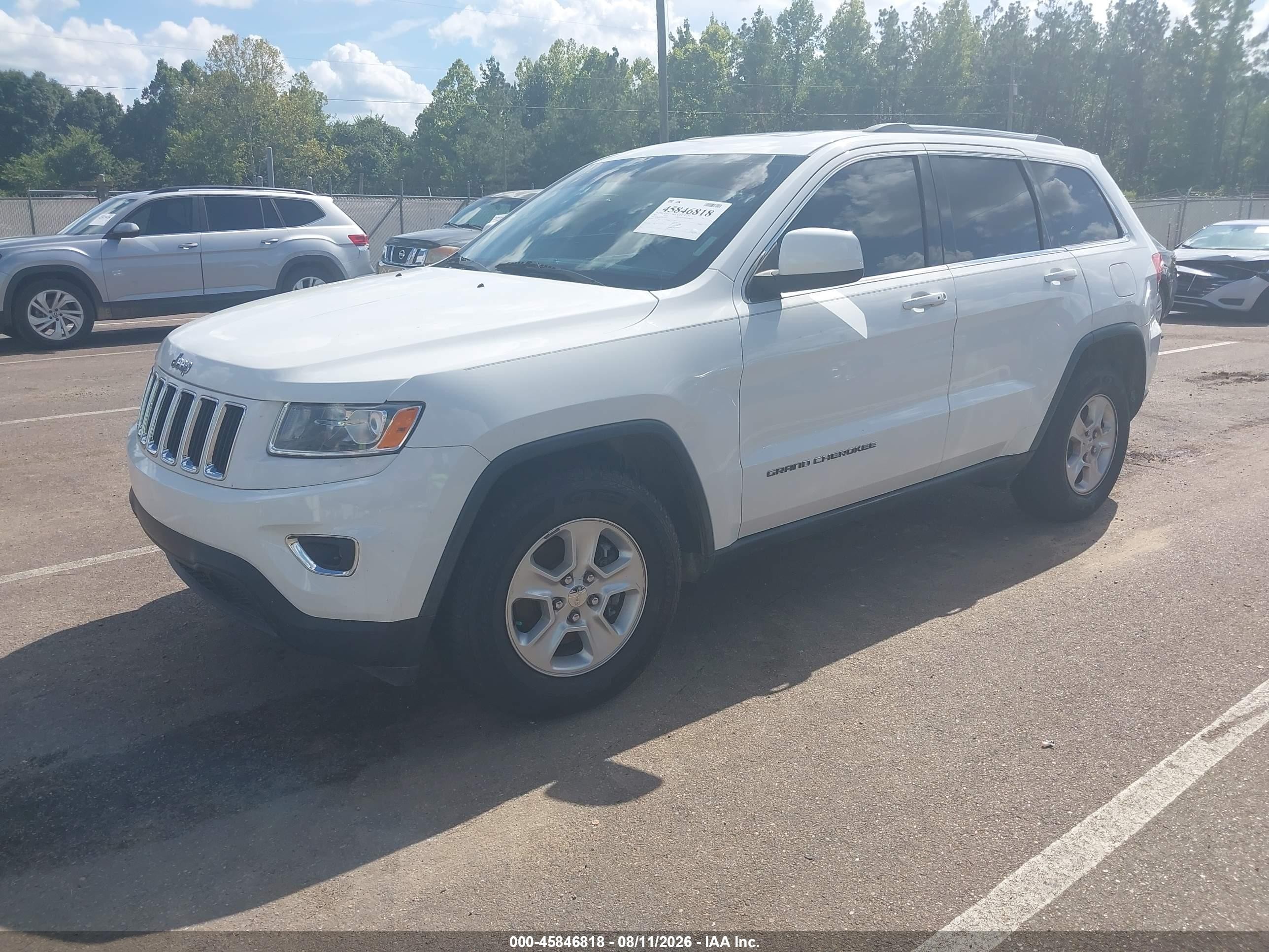 2014 Jeep Grand Cherokee Laredo White vin: 1C4RJEAG7EC322234