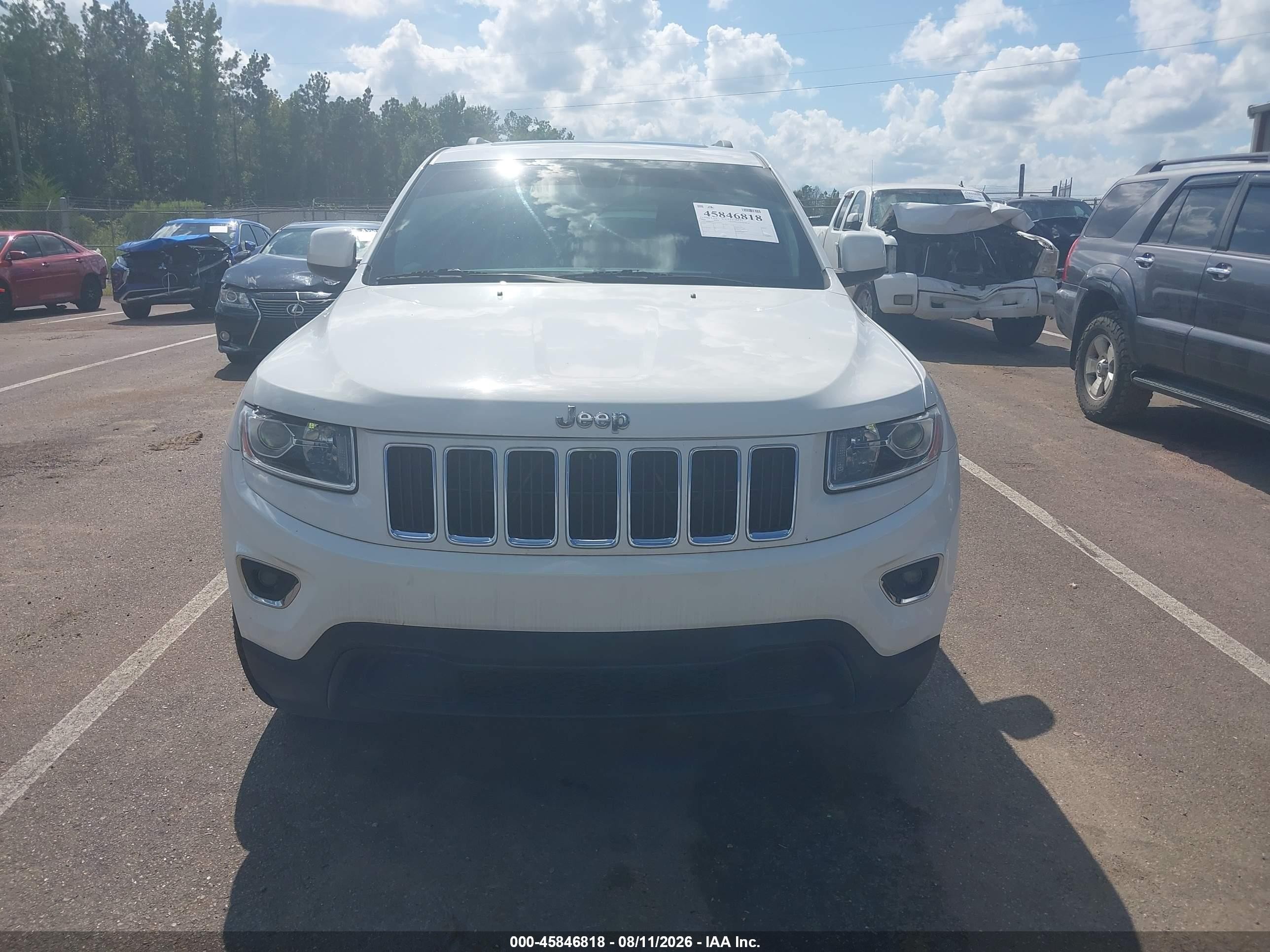 2014 Jeep Grand Cherokee Laredo White vin: 1C4RJEAG7EC322234