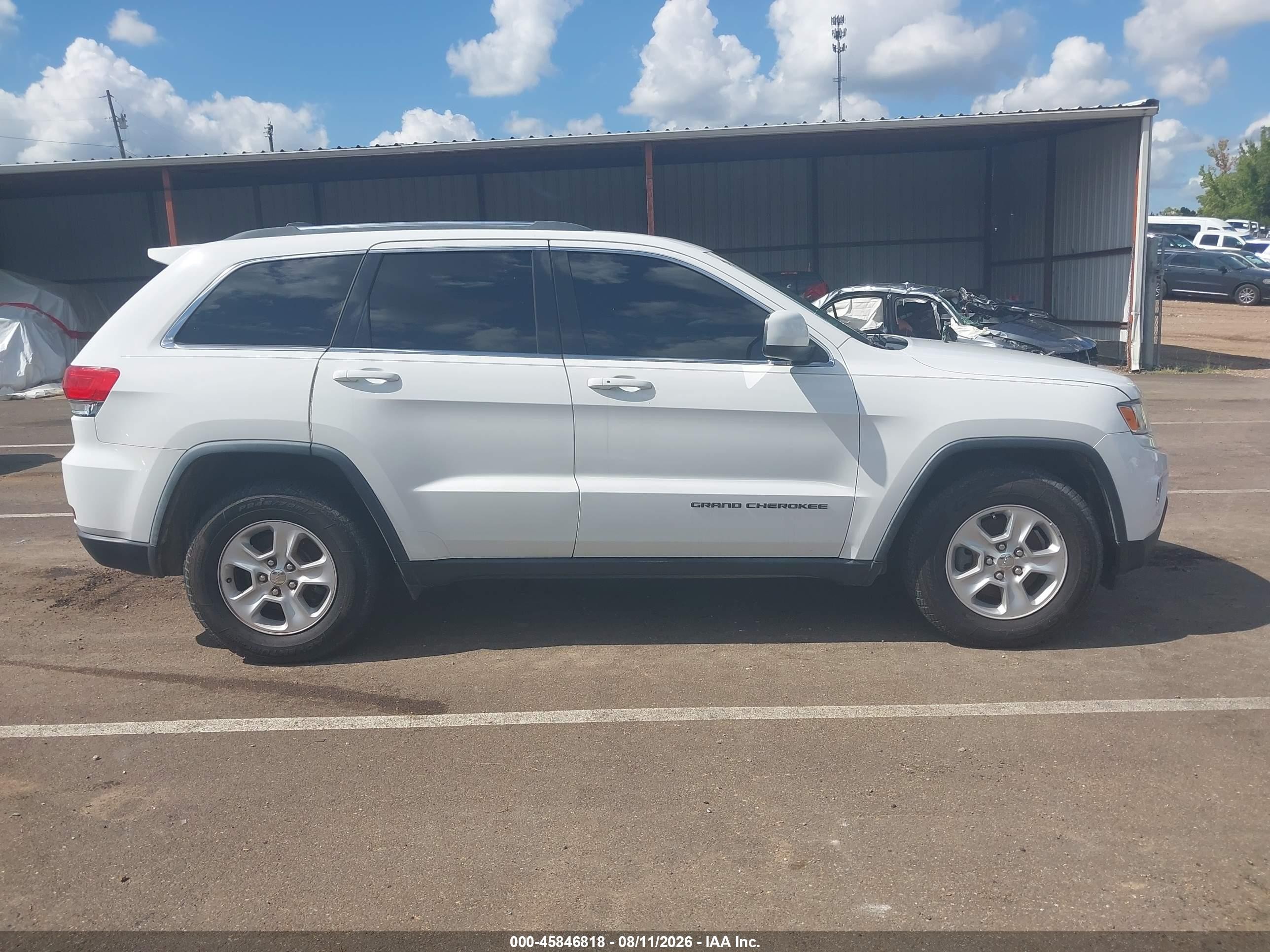 2014 Jeep Grand Cherokee Laredo White vin: 1C4RJEAG7EC322234