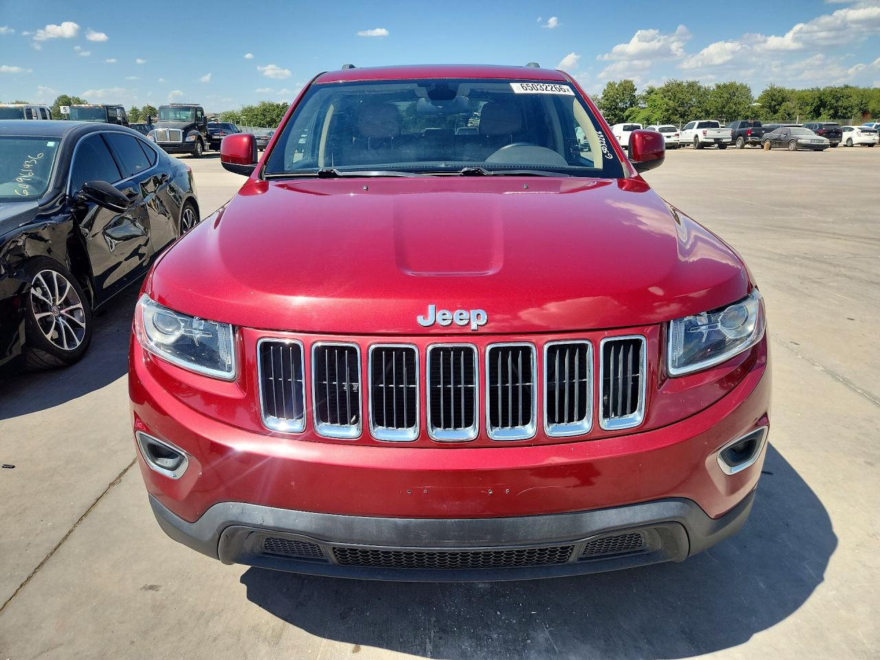 2014 Jeep Grand Cherokee Laredo Red vin: 1C4RJEAG7EC498930