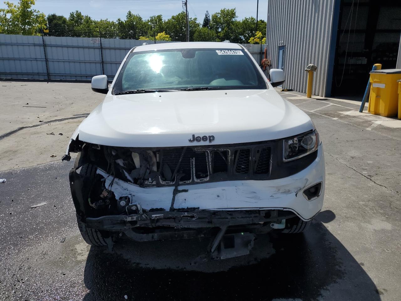 2015 Jeep Grand Cherokee Laredo White vin: 1C4RJEAG7FC152507 Damage: Front Bumper Reinforcement, Broken, Replacement Required