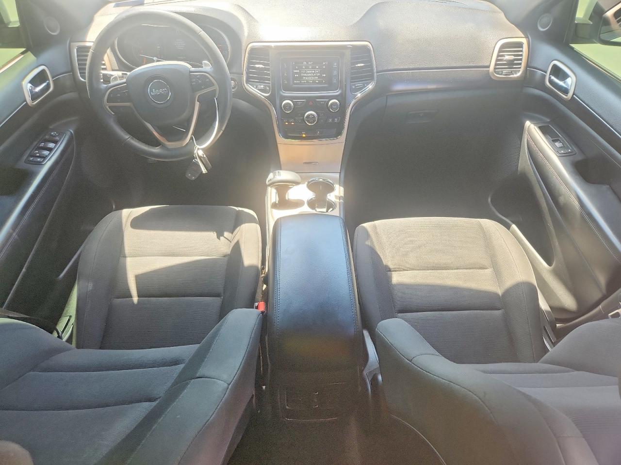 2015 Jeep Grand Cherokee Laredo White vin: 1C4RJEAG7FC613981