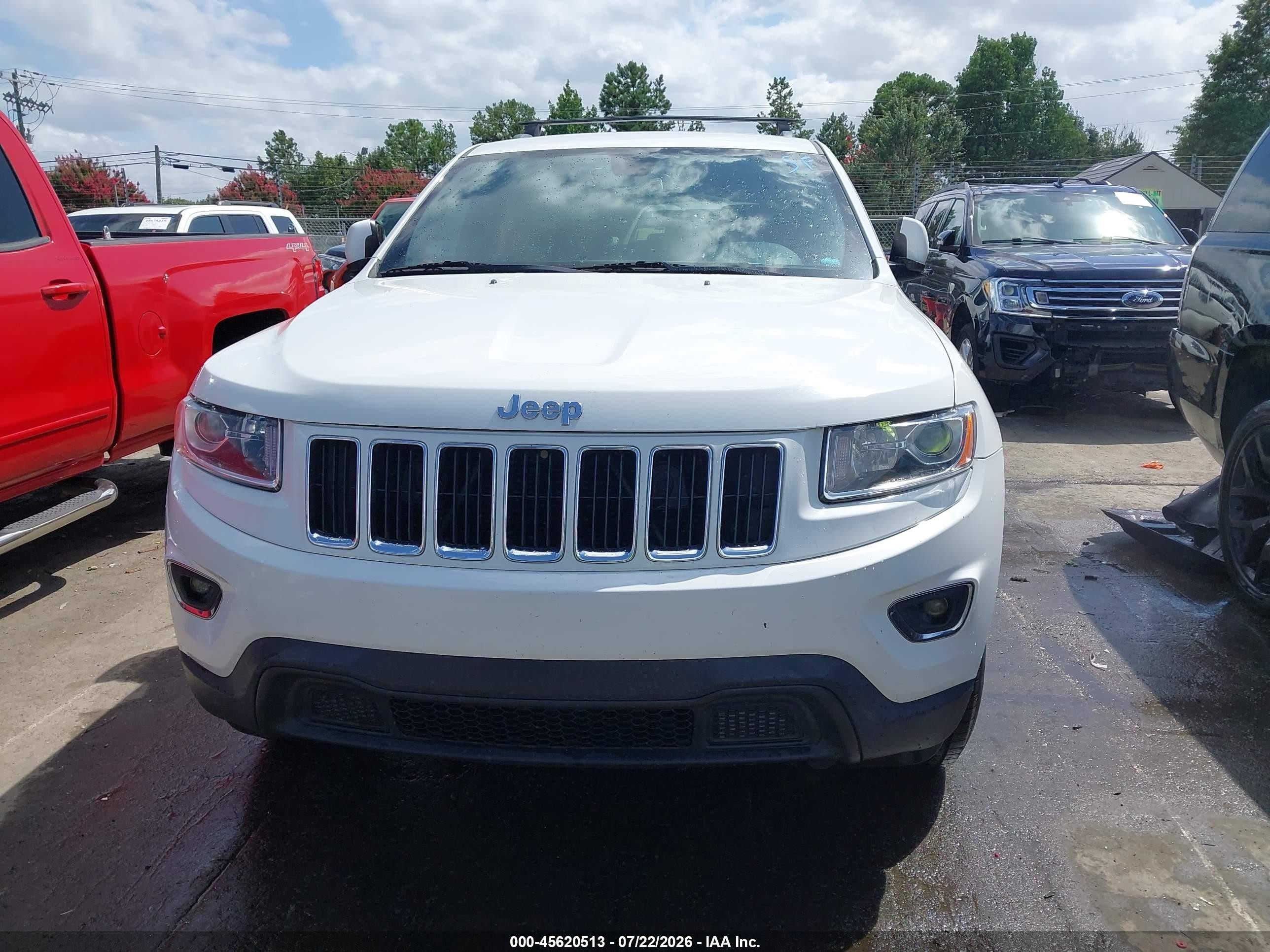 2015 Jeep Grand Cherokee Laredo Белый vin: 1C4RJEAG7FC707004