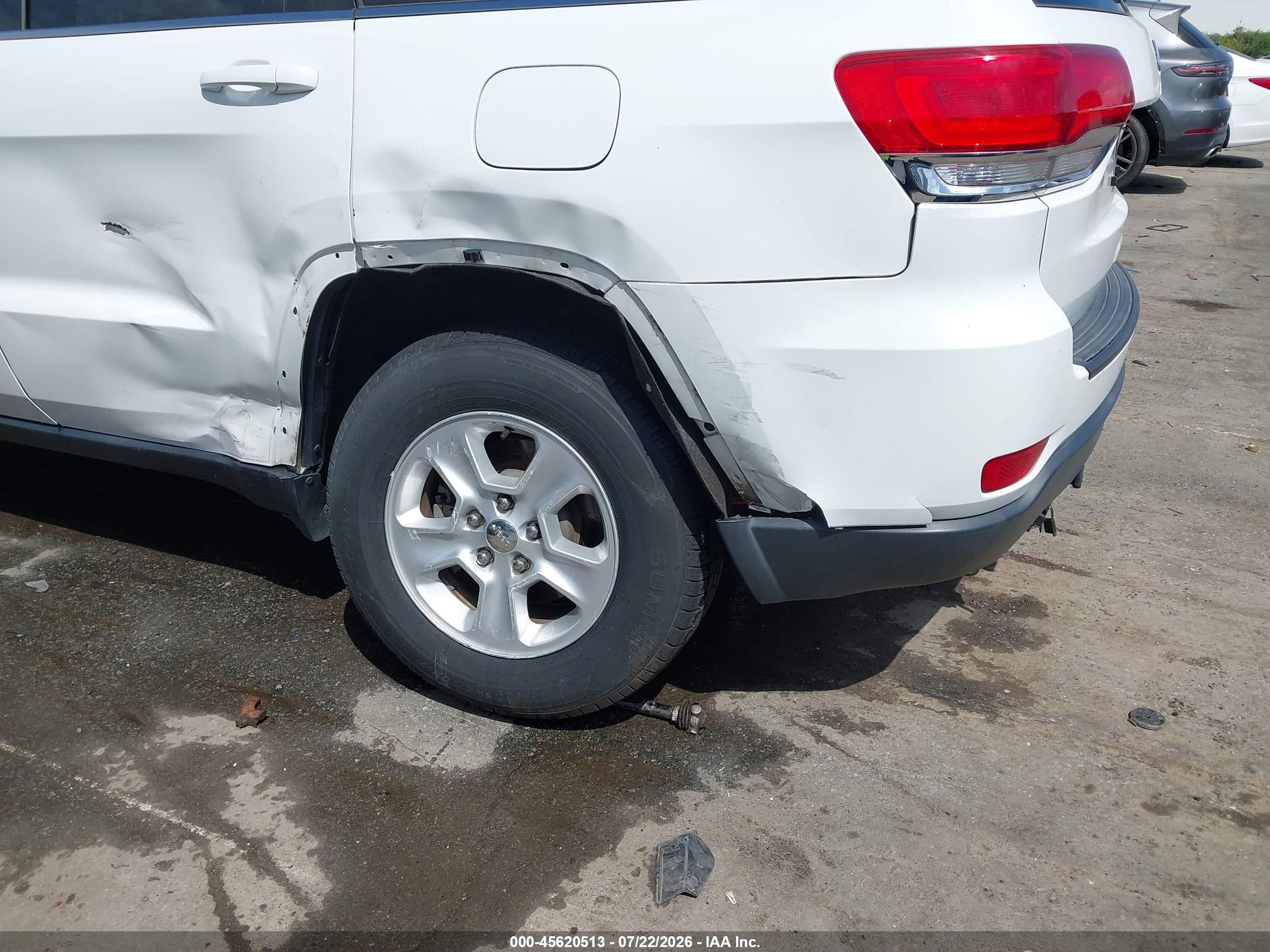 2015 Jeep Grand Cherokee Laredo Белый vin: 1C4RJEAG7FC707004
