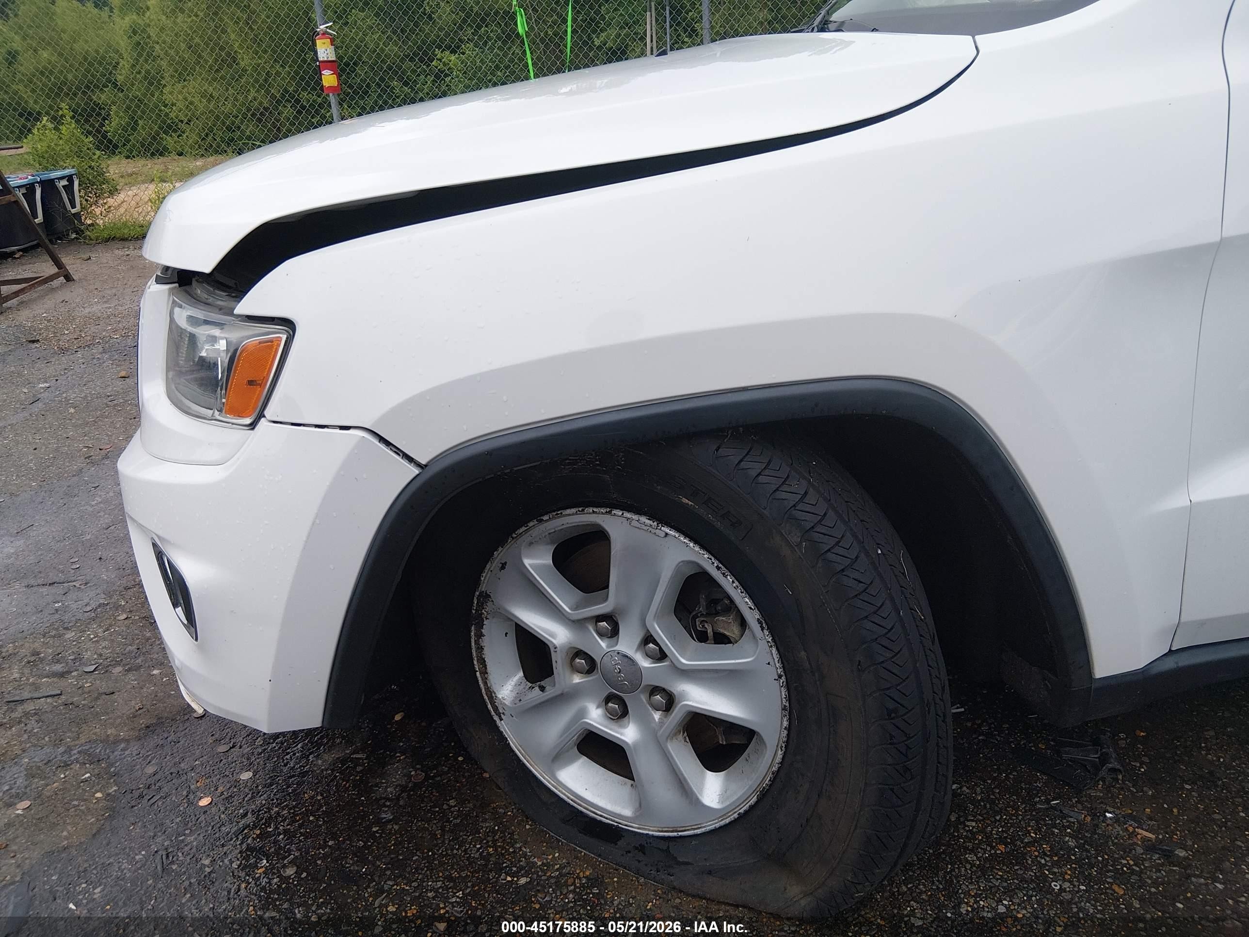 2015 Jeep Grand Cherokee Laredo White vin: 1C4RJEAG7FC759538