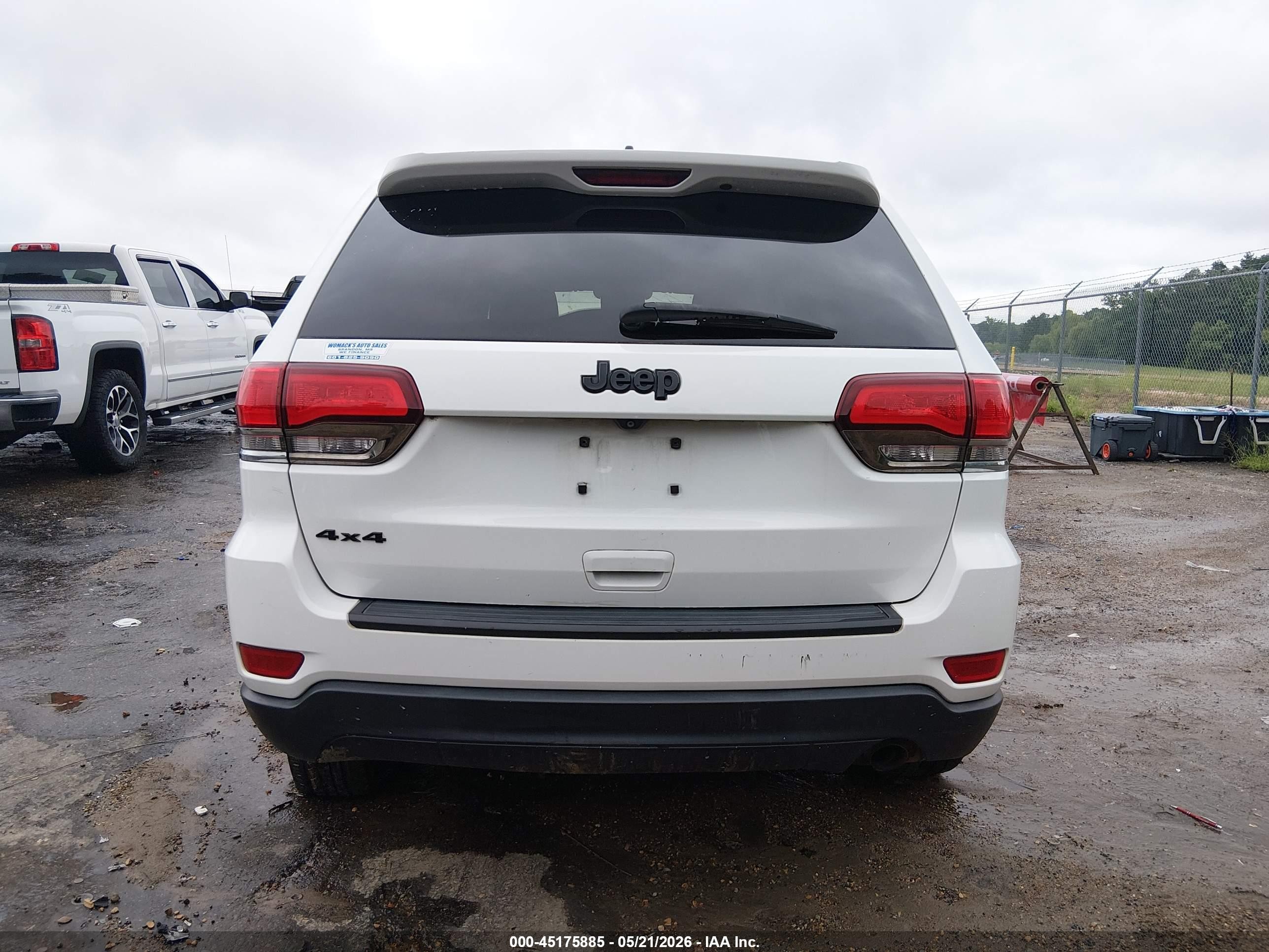 2015 Jeep Grand Cherokee Laredo White vin: 1C4RJEAG7FC759538