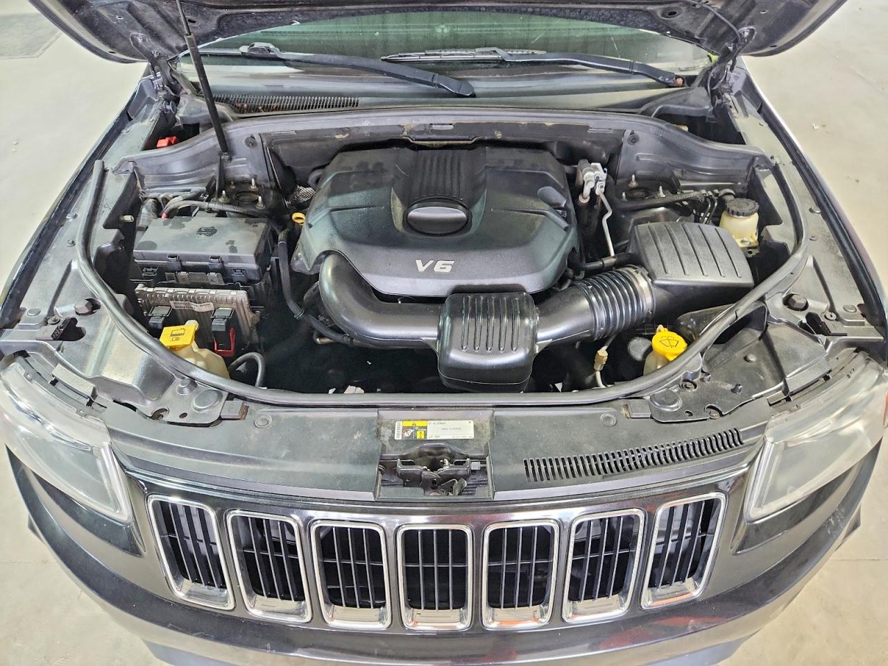 2015 Jeep Grand Cherokee Laredo Black vin: 1C4RJEAG7FC951963