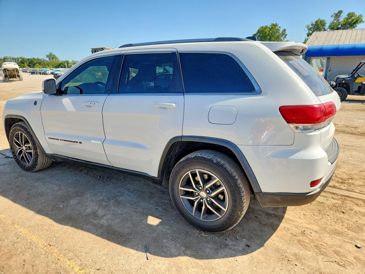 2018 Jeep Grand Cherokee Laredo White vin: 1C4RJEAG7JC340078