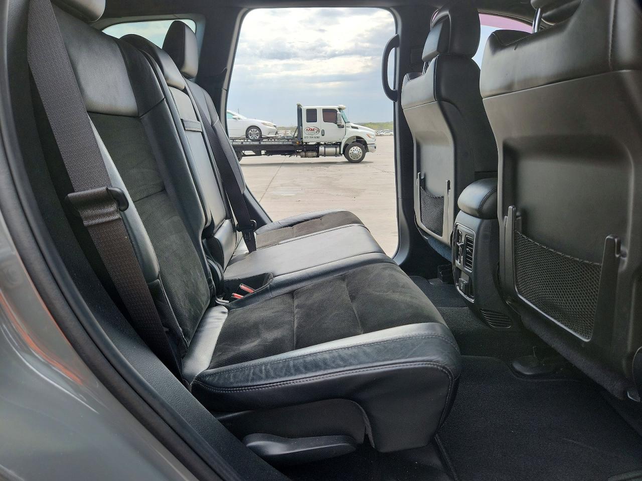 2019 Jeep Grand Cherokee Laredo Gray vin: 1C4RJEAG7KC839223