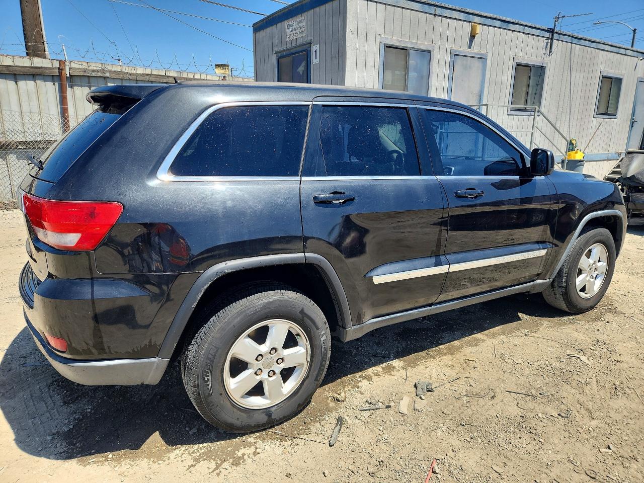 2013 Jeep Grand Cherokee Laredo Black vin: 1C4RJEAG8DC574072