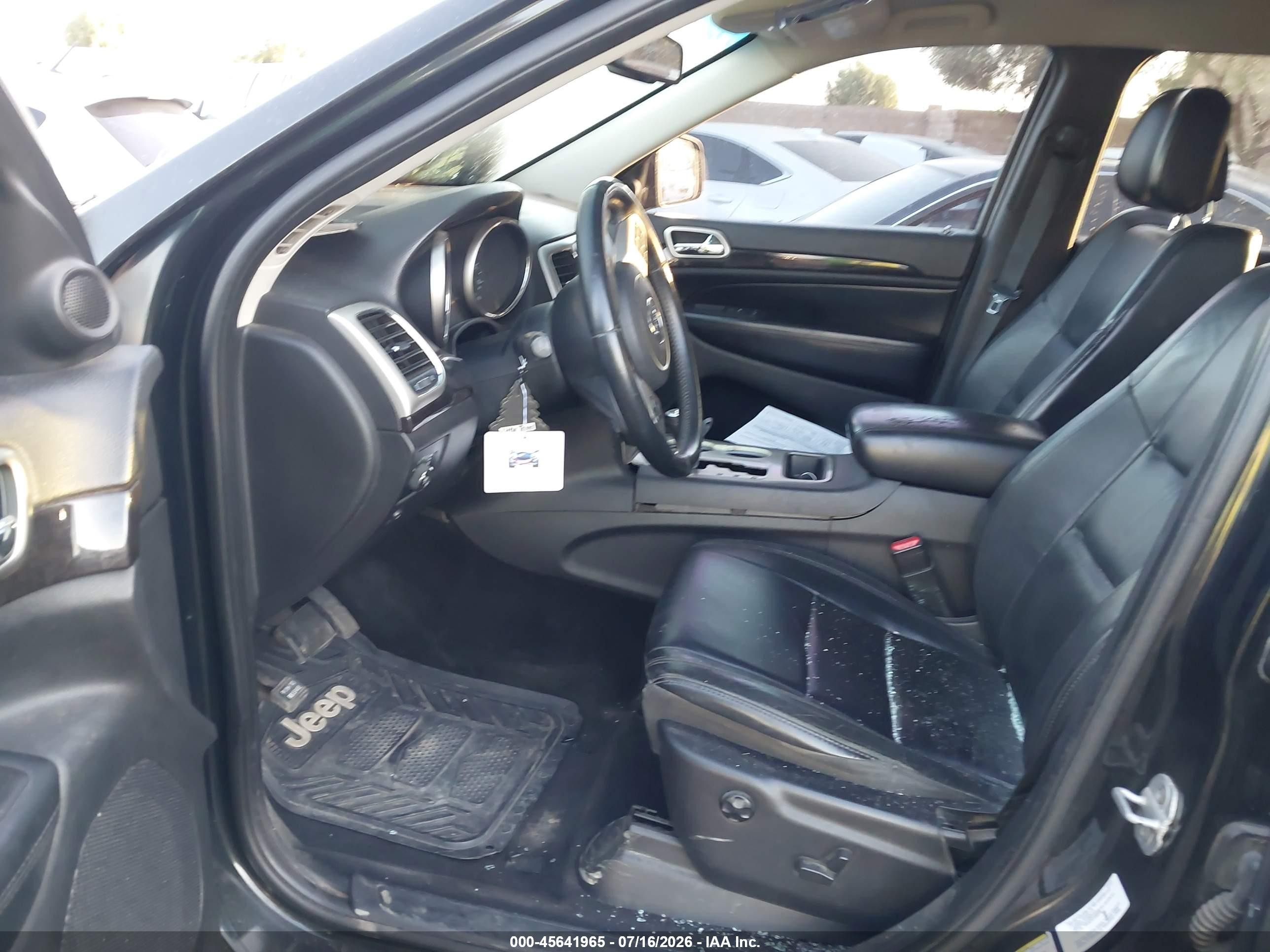 2013 Jeep Grand Cherokee Laredo Black vin: 1C4RJEAG8DC574556